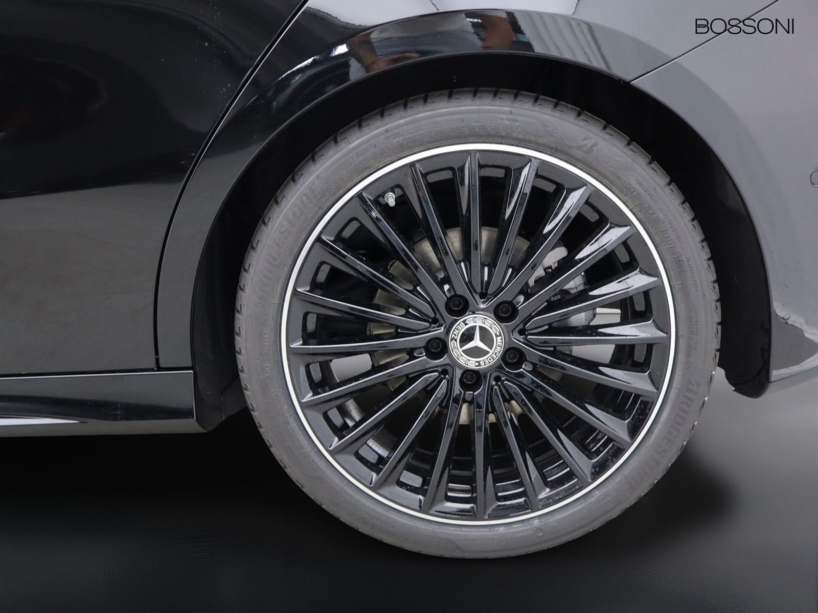 4 - Mercedes Classe A 250 amg line premium 4matic speedshift dct amg 8g