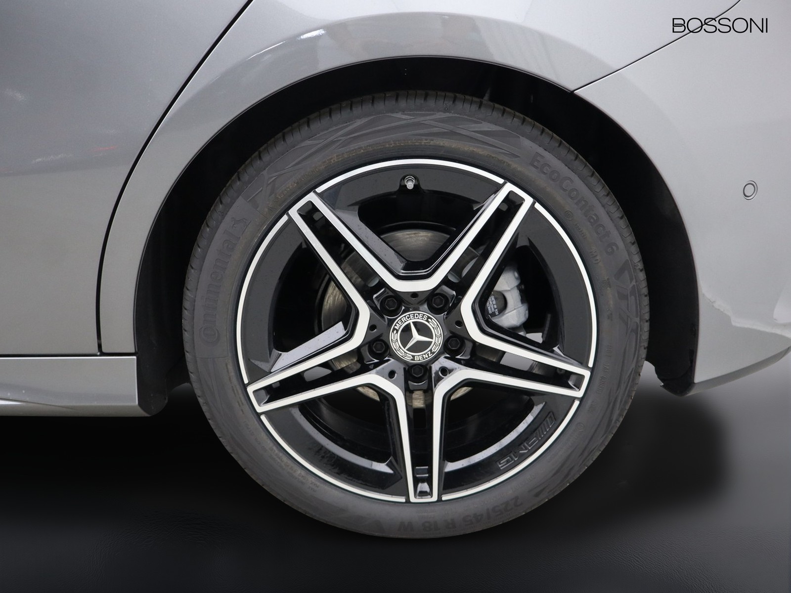 4 - Mercedes Classe A 180 d amg line extra speedshift dct amg 8g