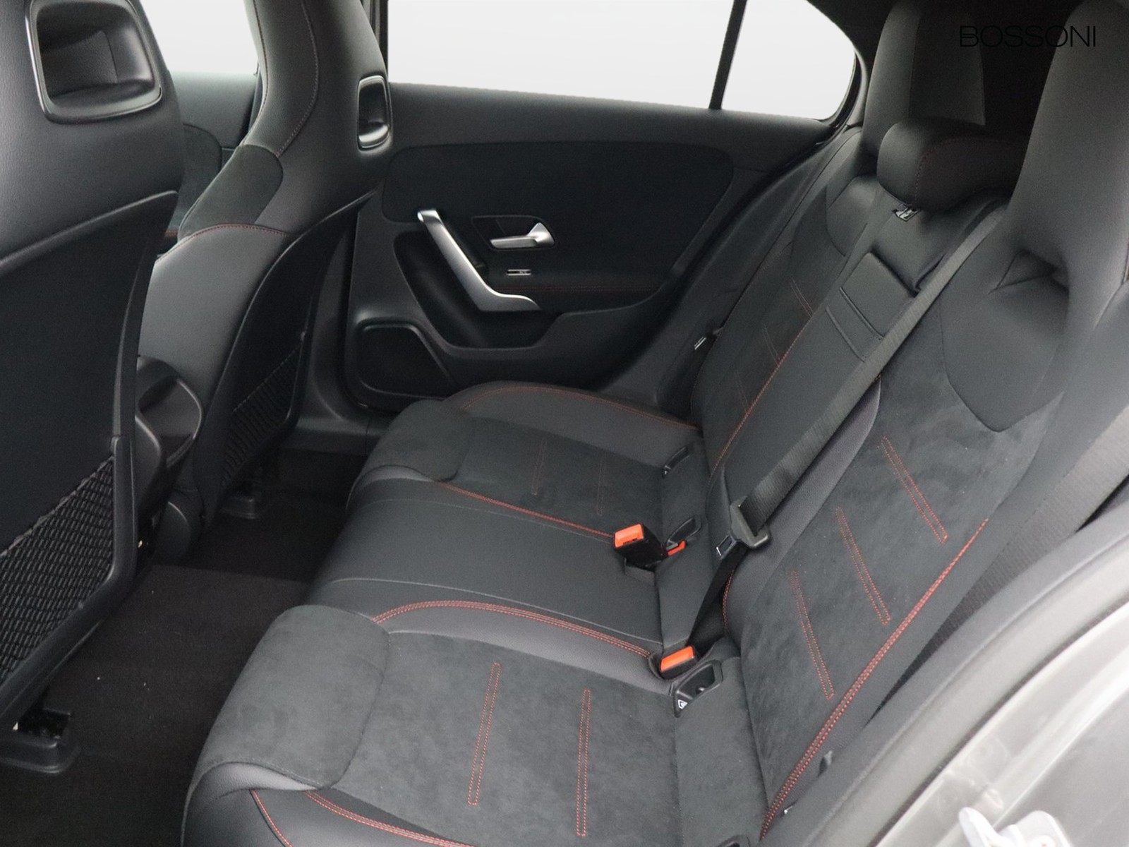 8 - Mercedes Classe A 180 d amg line extra speedshift dct amg 8g