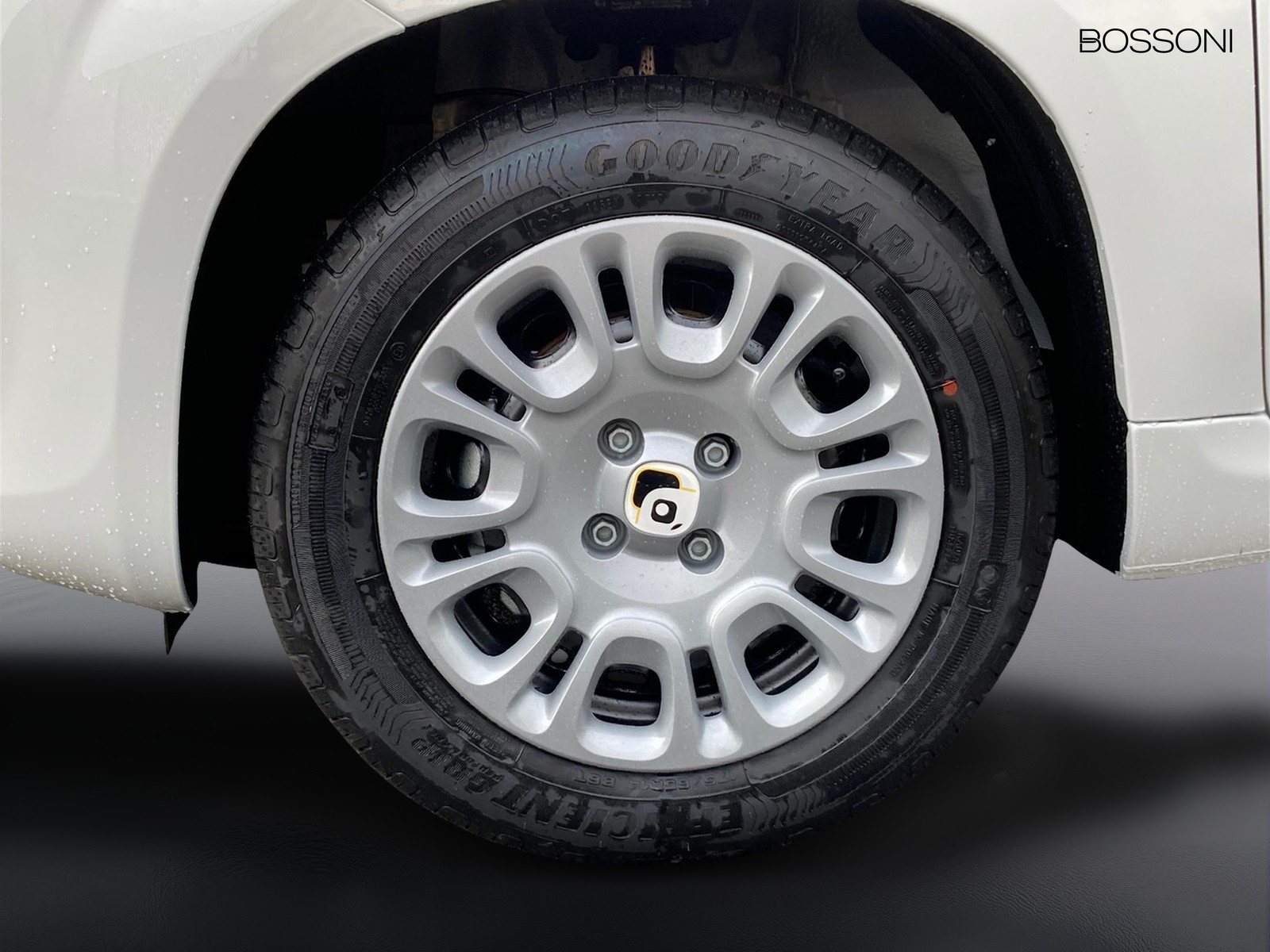 6 - Fiat Pandina 1.0 firefly hybrid 65cv pop s&s
