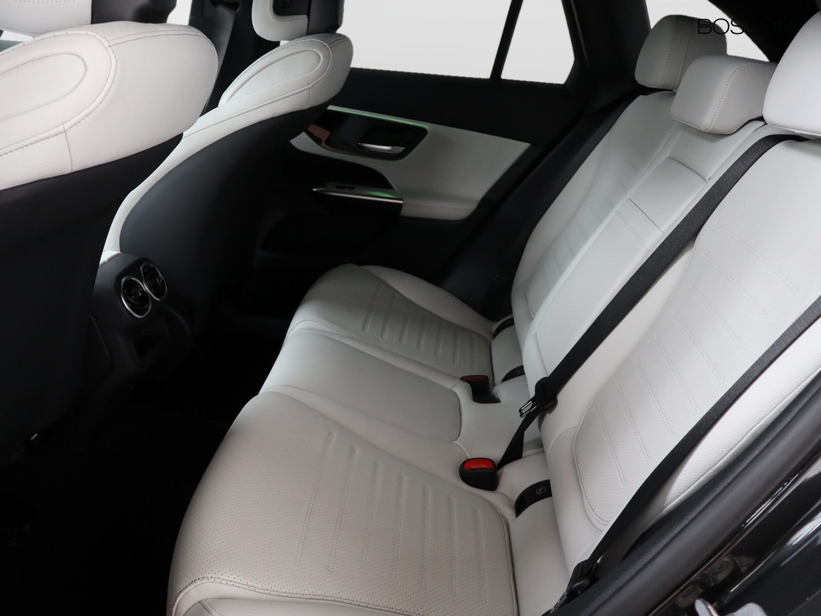 8 - Mercedes GLC suv 220 d amg line advanced 4matic 9g-tronic
