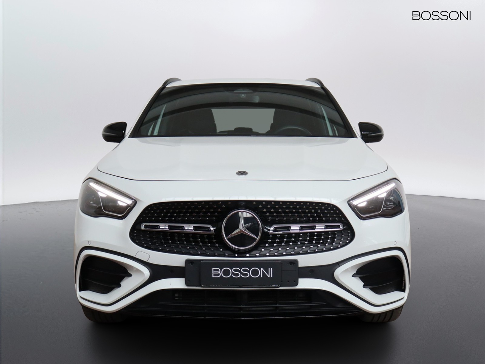 2 - Mercedes GLA 180 d amg line advanced plus 8g-dct