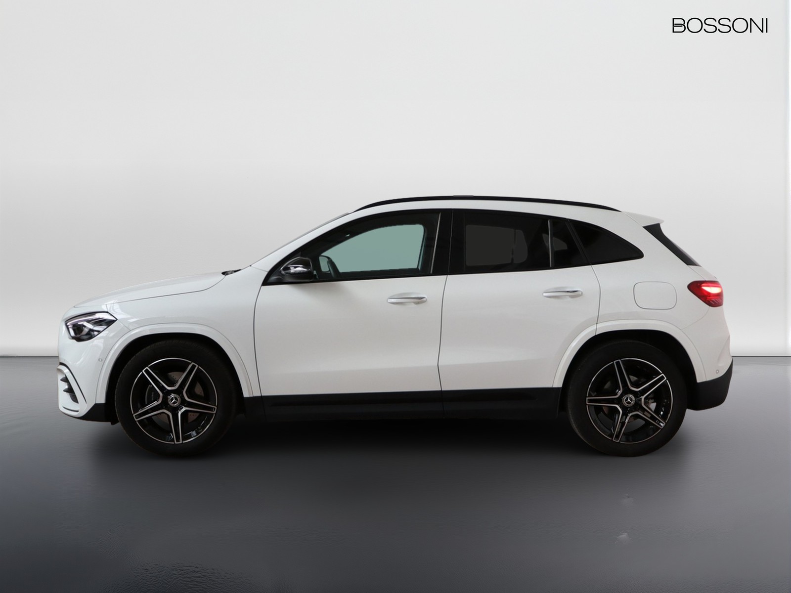 3 - Mercedes GLA 180 d amg line advanced plus 8g-dct