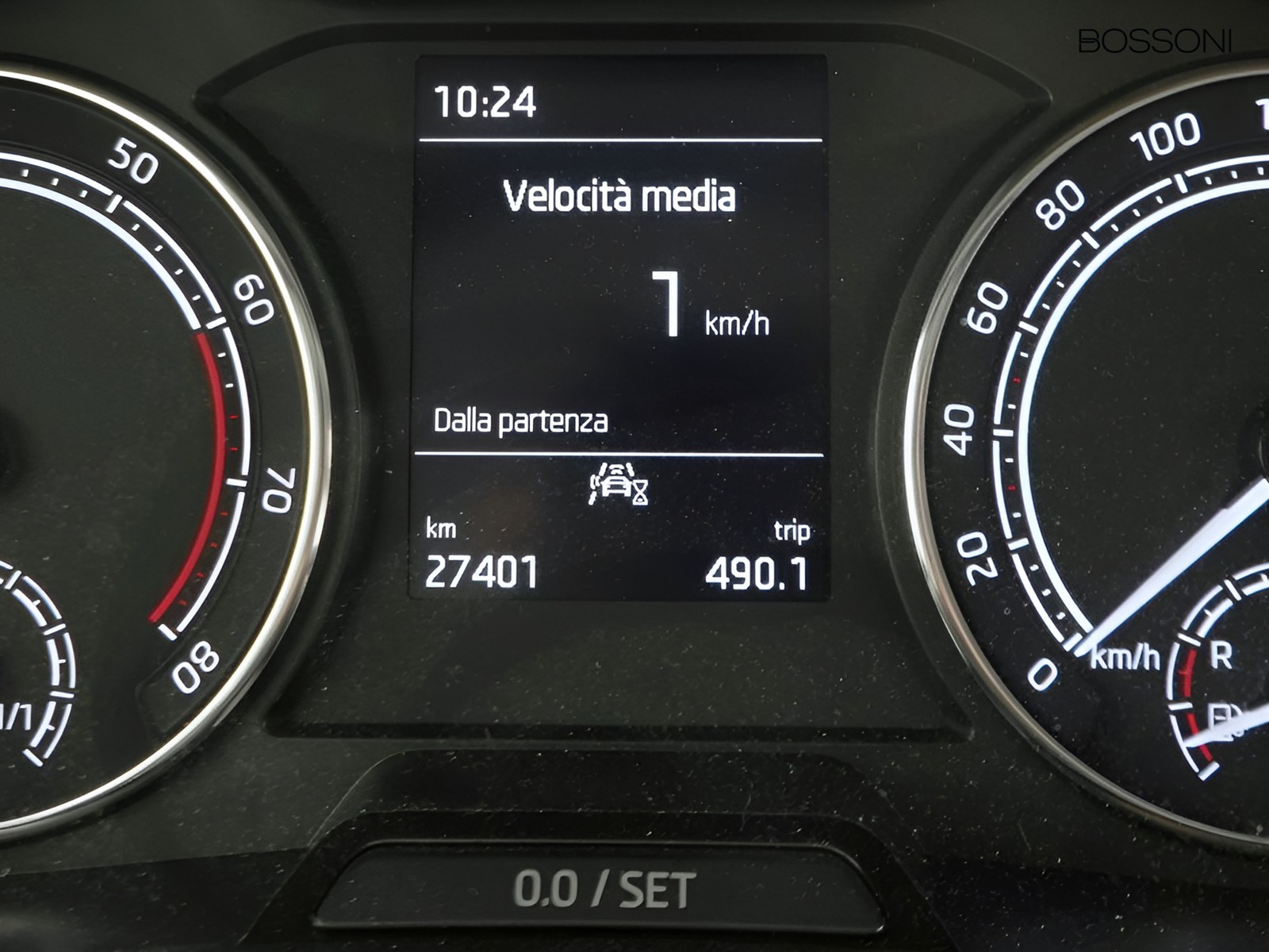30 - Skoda Kamiq 1.0 g-tec 90cv ambition