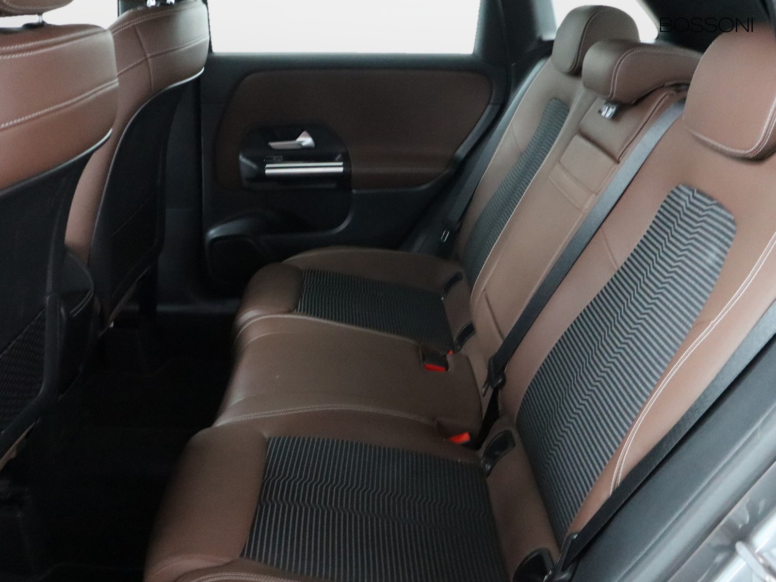 8 - Mercedes Classe B 180 d sport plus 7g-dct