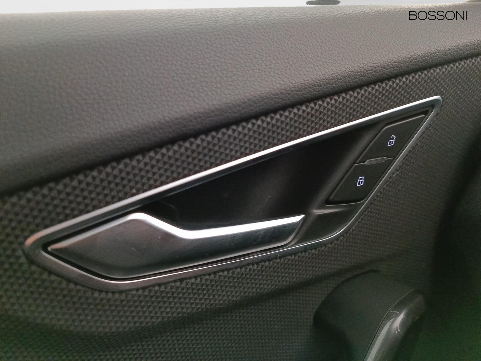 20 - Audi Q2 30 1.0 tfsi 116cv business advanced