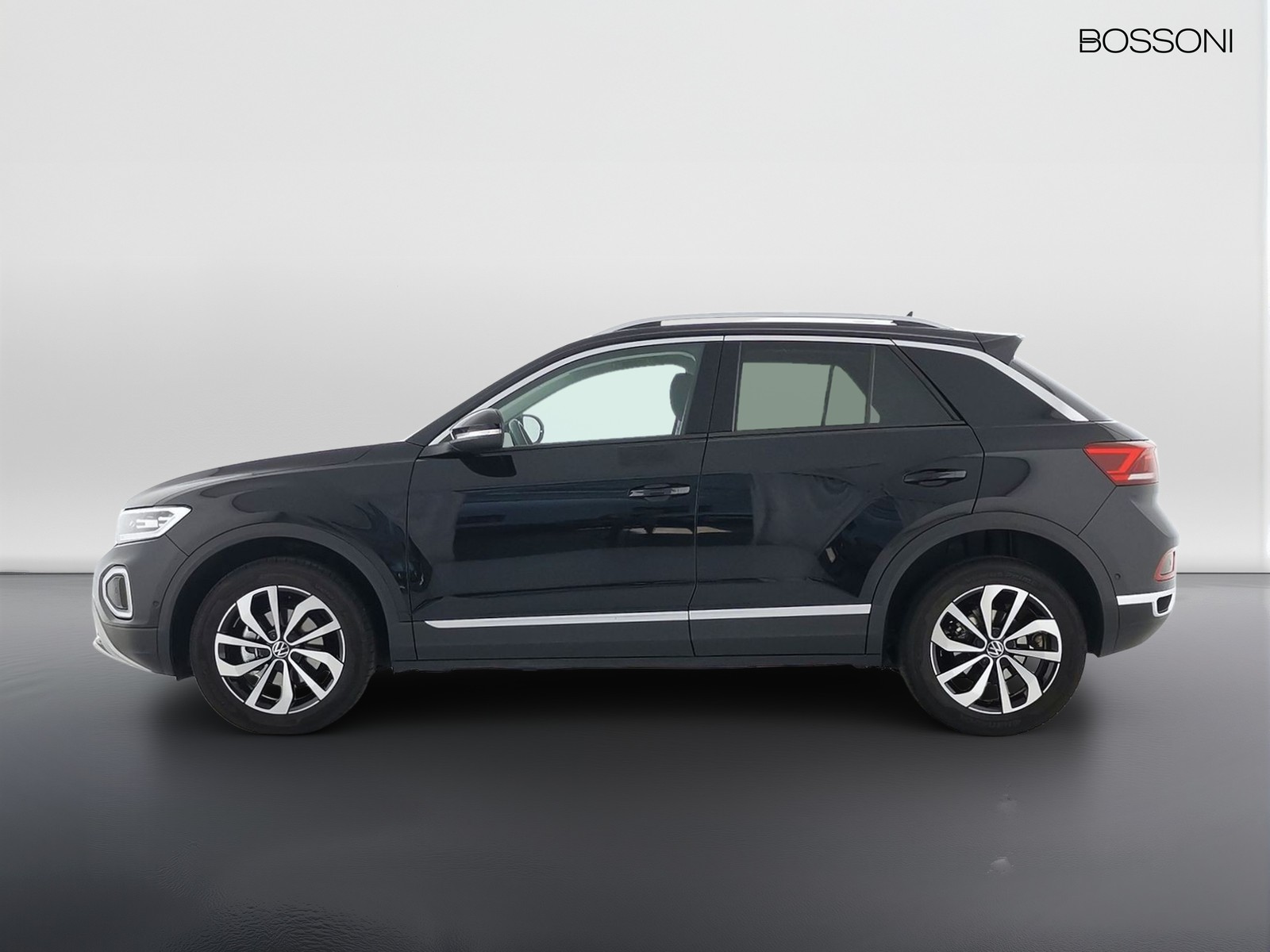 3 - Volkswagen T-Roc 1.0 tsi 110cv style