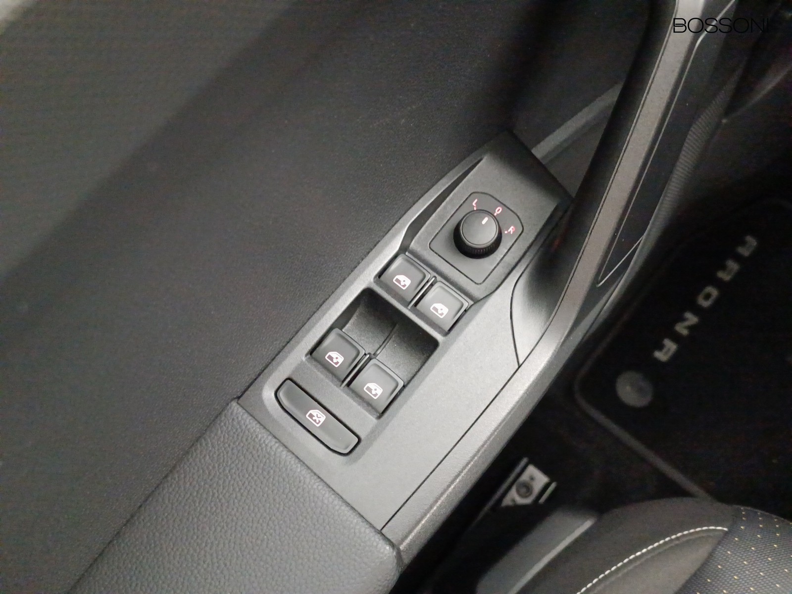 17 - SEAT Arona 1.0 tgi 90cv style