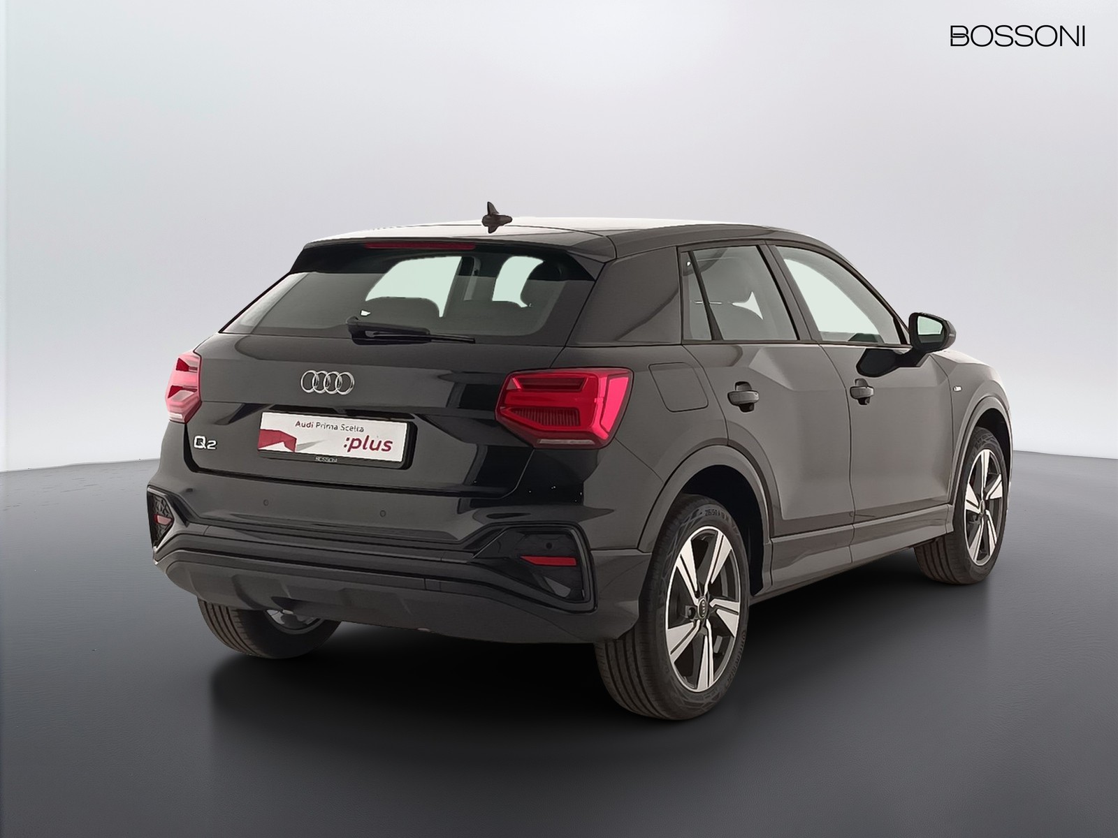 2 - Audi Q2 35 2.0 tdi s line edition s tronic