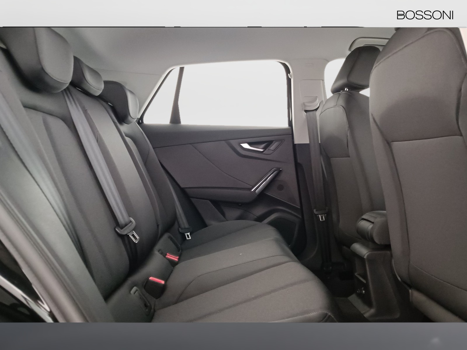9 - Audi Q2 35 2.0 tdi s line edition s tronic