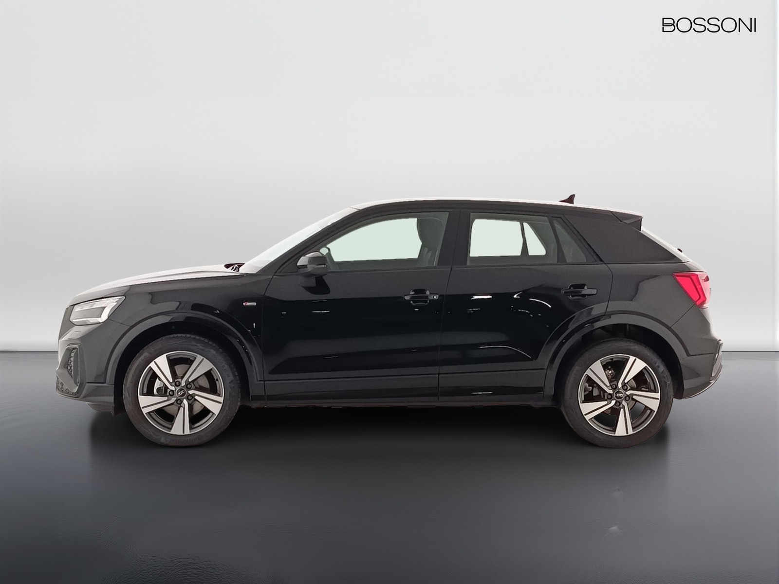 15 - Audi Q2 35 2.0 tdi s line edition s tronic