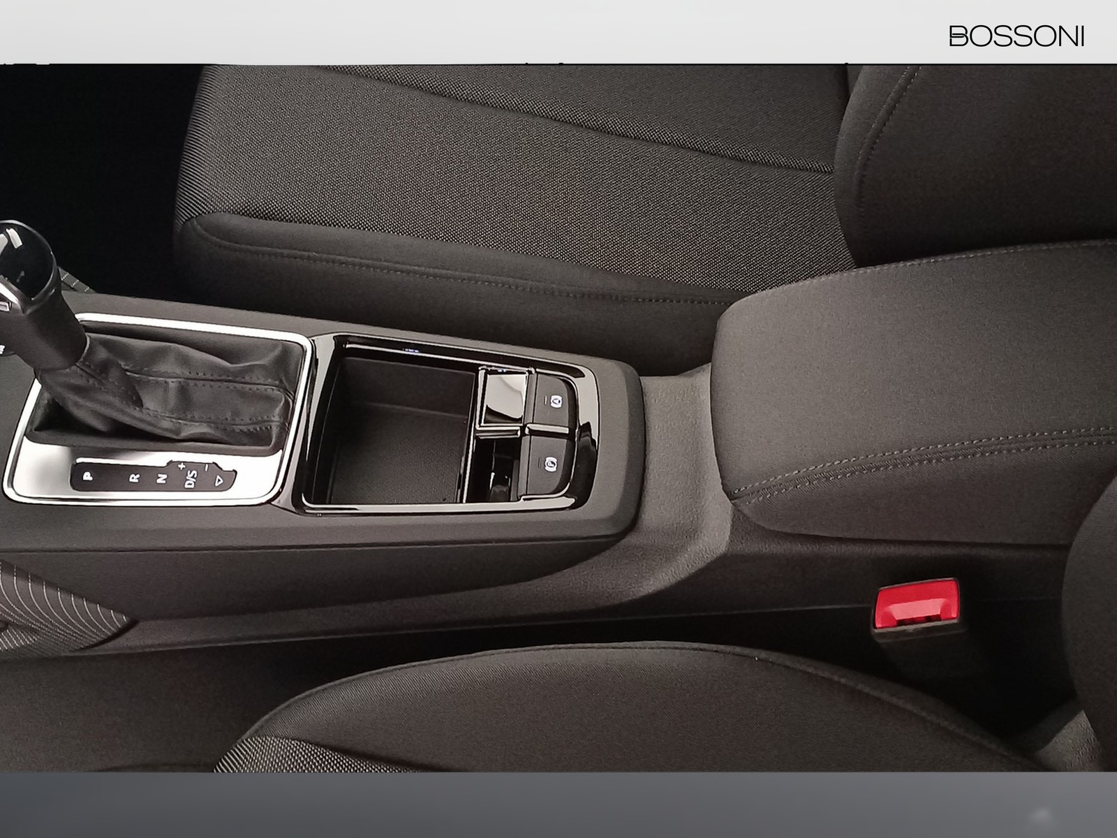 22 - Audi Q2 35 2.0 tdi s line edition s tronic