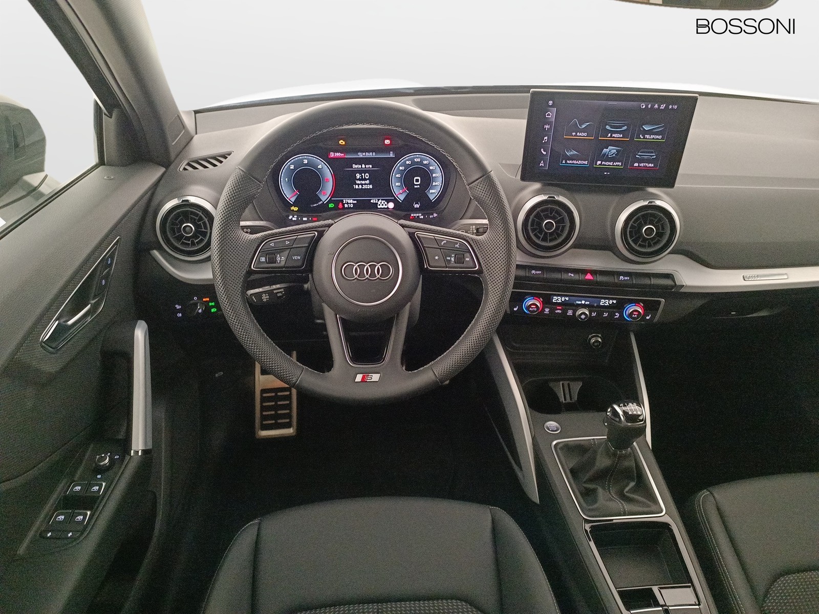 8 - Audi Q2 30 2.0 tdi s line edition