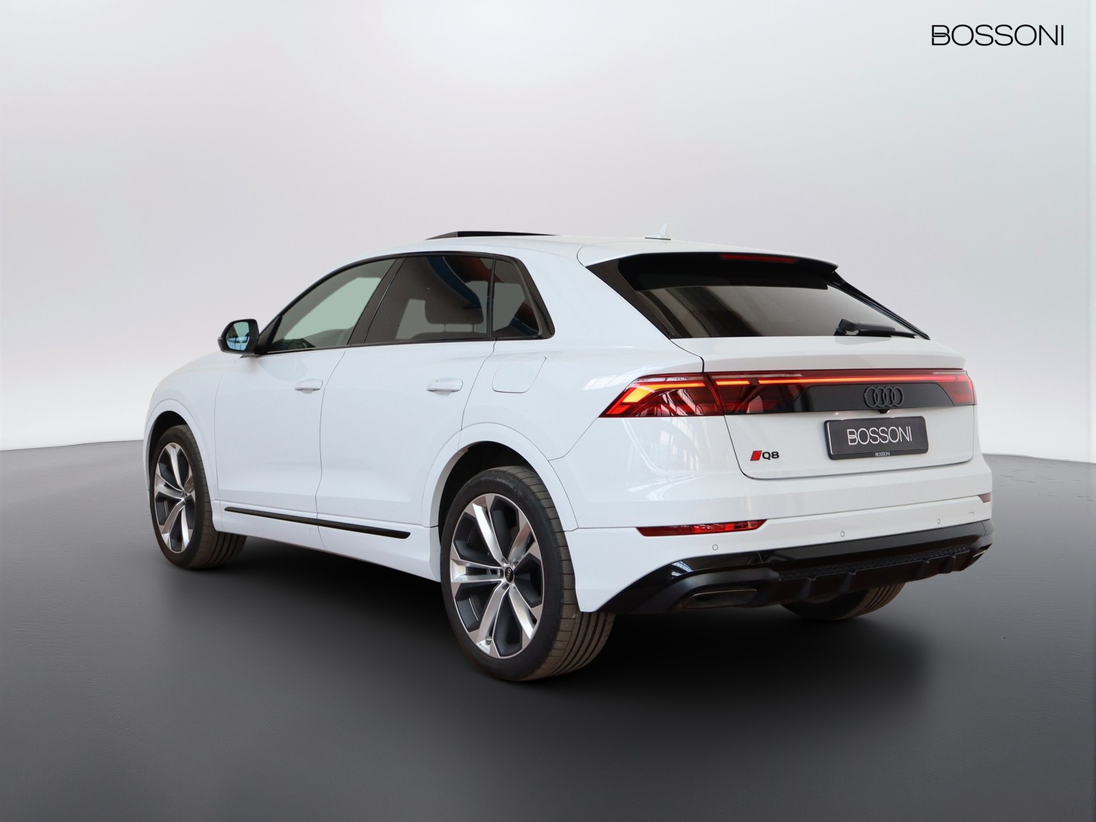 5 - Audi Q8 3.0 v6 tfsi e 394cv s line edition quattro tiptronic