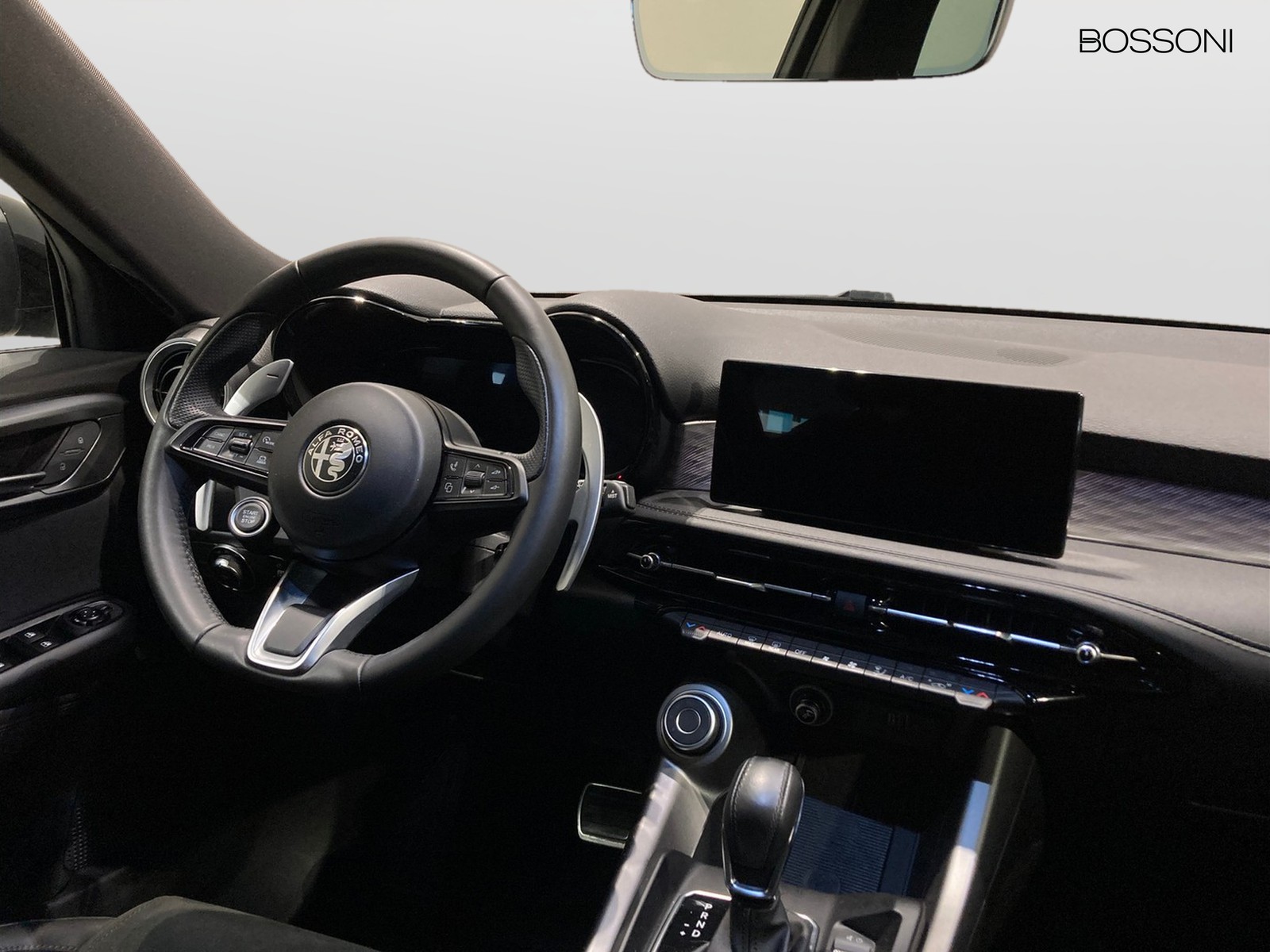 12 - Alfa Romeo Tonale 1.5 hybrid 130cv speciale tct7
