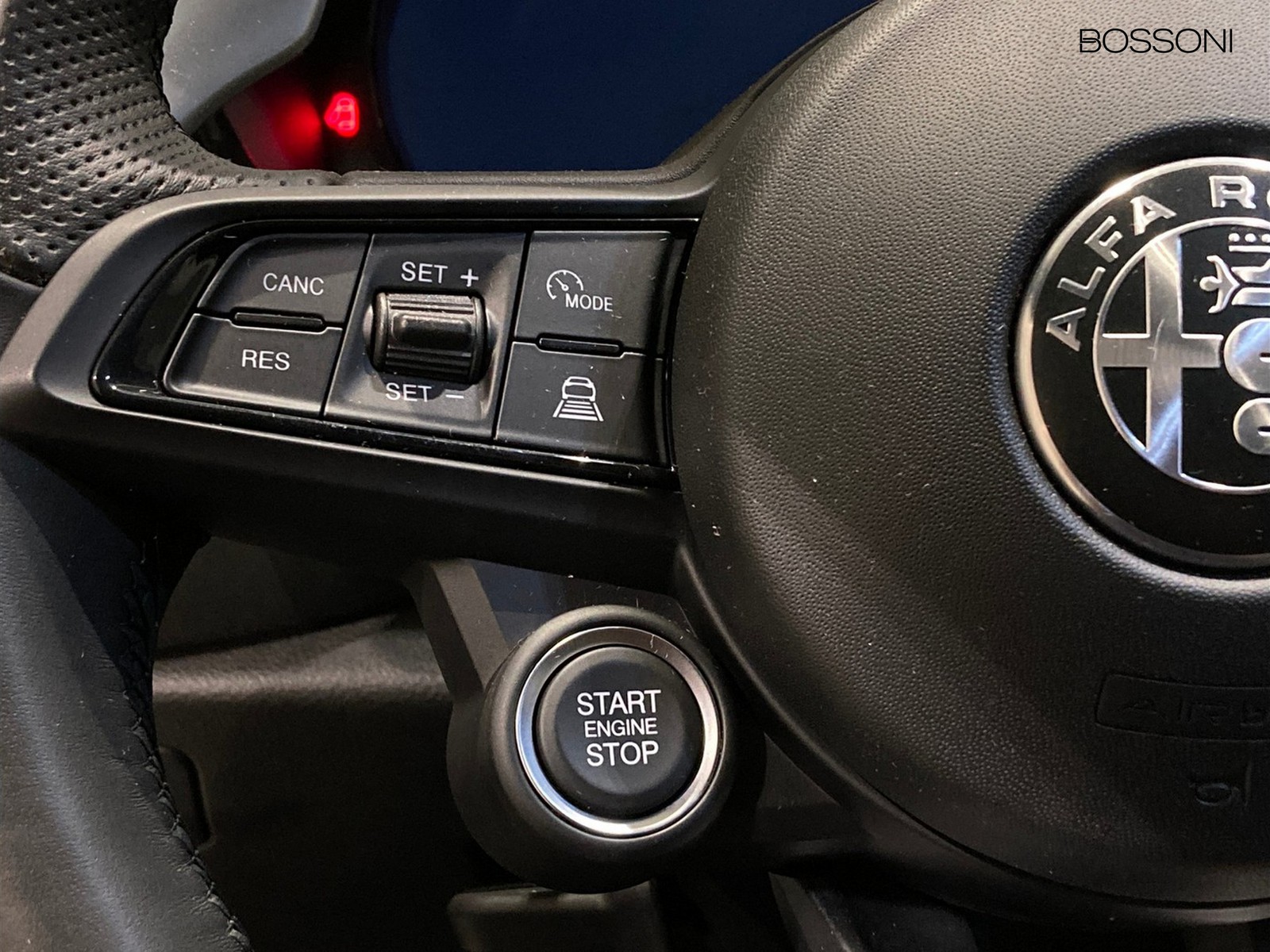 15 - Alfa Romeo Tonale 1.5 hybrid 130cv speciale tct7