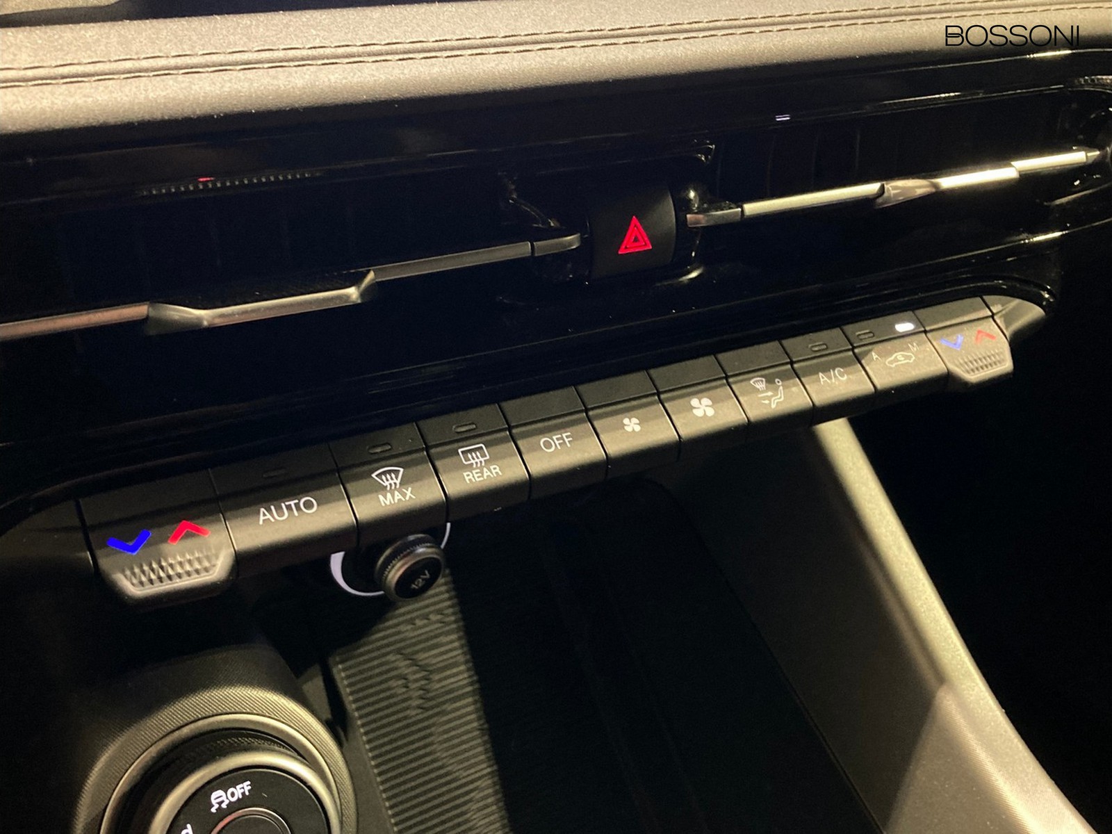 18 - Alfa Romeo Tonale 1.5 hybrid 130cv speciale tct7