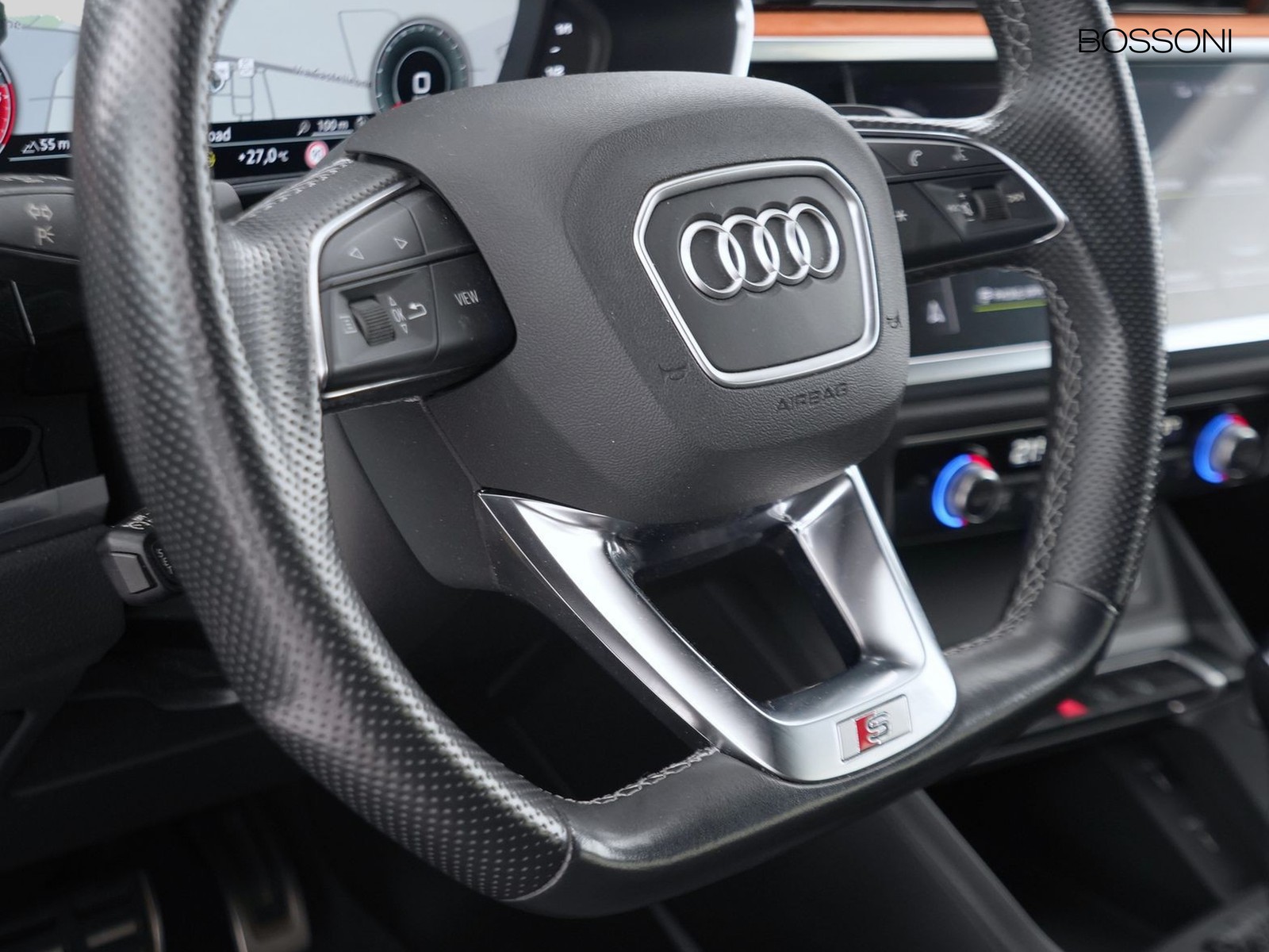 24 - Audi Q3 40 2.0 tdi 200cv s line edition quattro s tronic