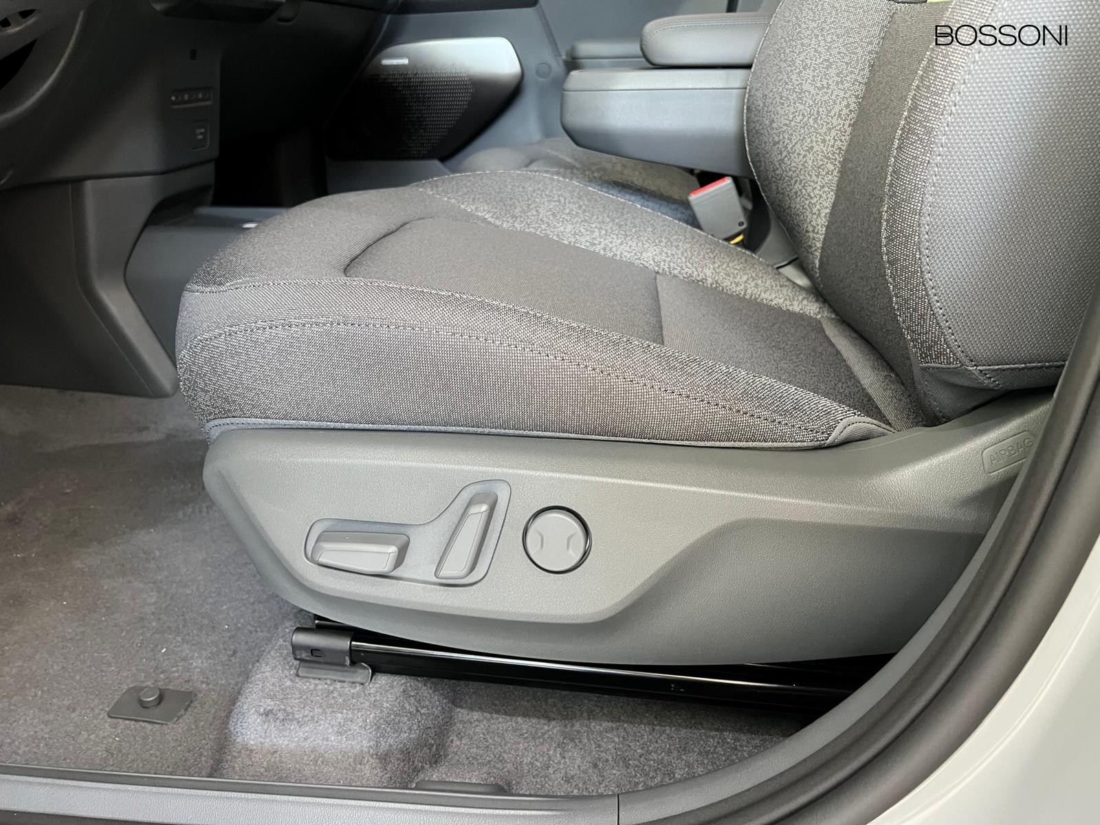 14 - Kia EV2 42,2 kwh earth obc 22kw