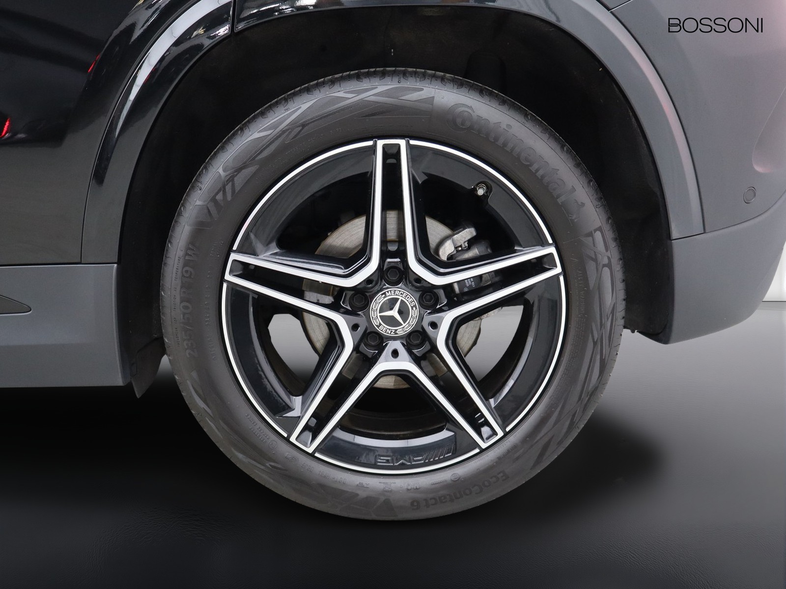 4 - Mercedes GLA 200 d amg line advanced plus 4matic 8g-dct