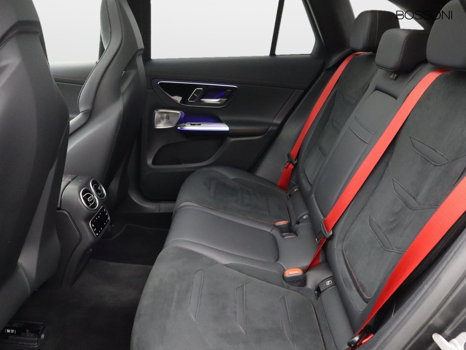8 - Mercedes GLC amg suv 43 amg line premium plus 4matic speedshift mct amg