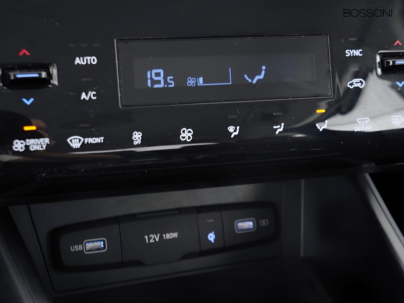 23 - Hyundai Tucson 1.6 hev xtech 2wd at