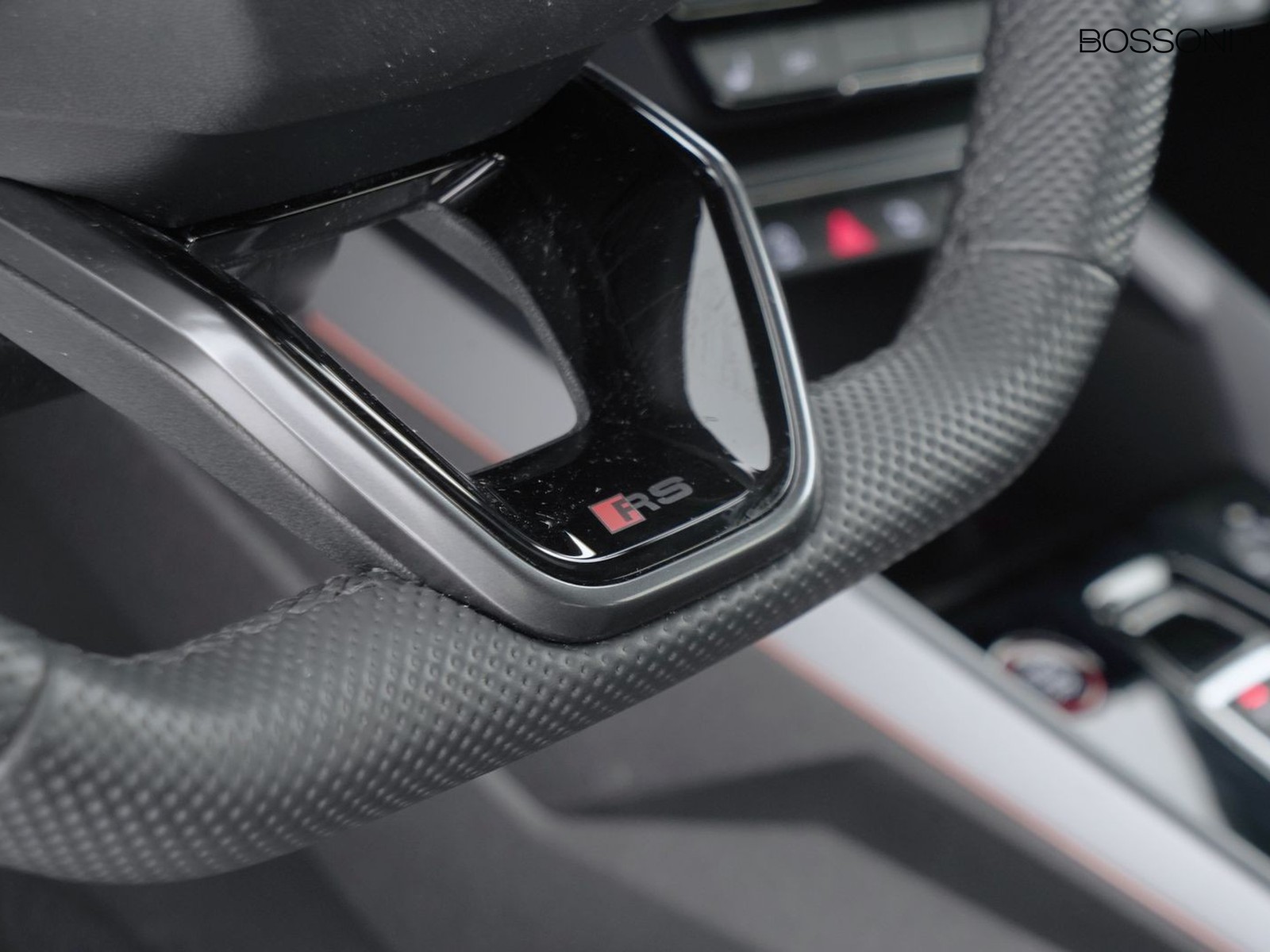 32 - Audi RS3 sportback 2.5 tfsi quattro s tronic