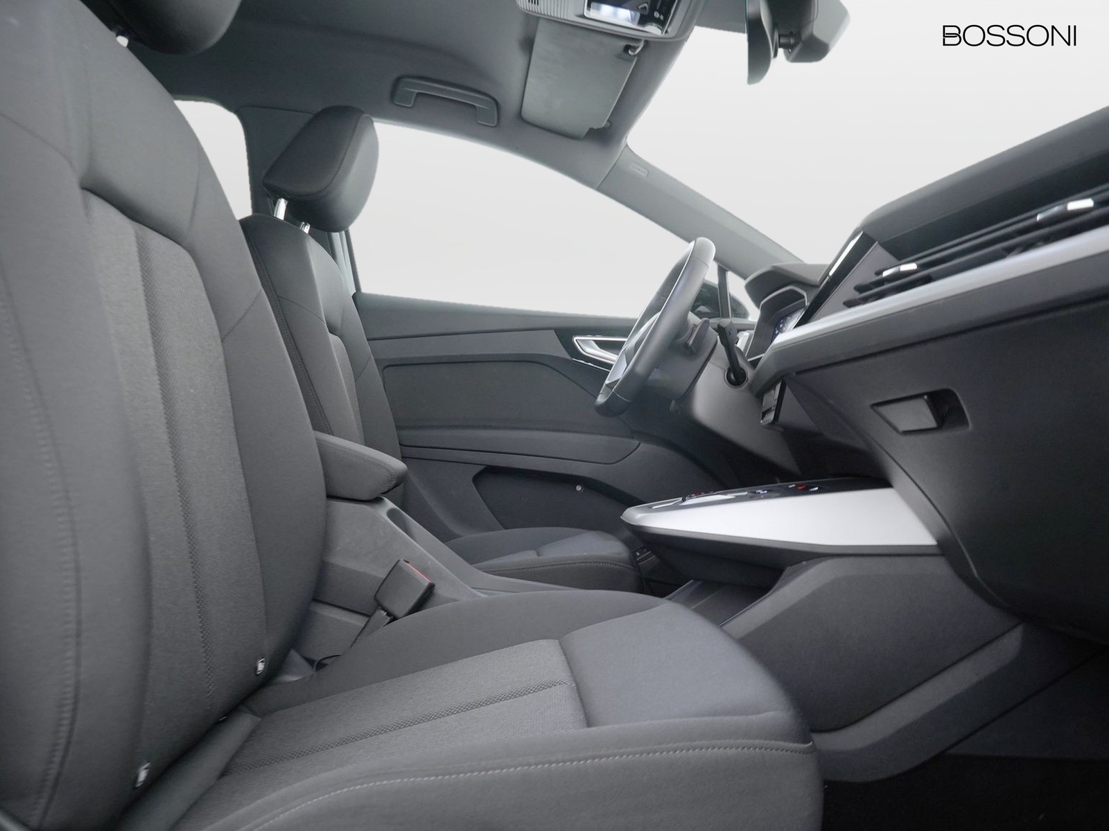 15 - Audi Q4 e-tron sportback e-tron 45 business