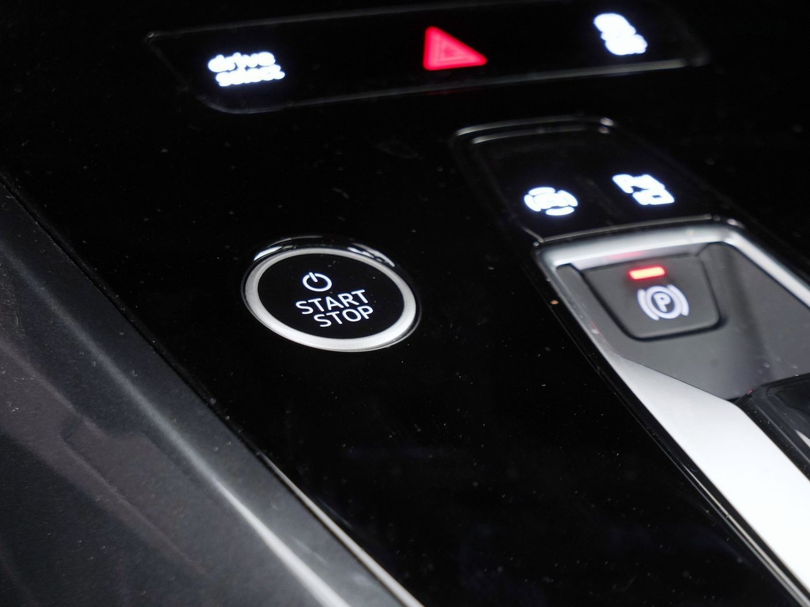 23 - Audi Q4 e-tron sportback e-tron 45 s line edition quattro