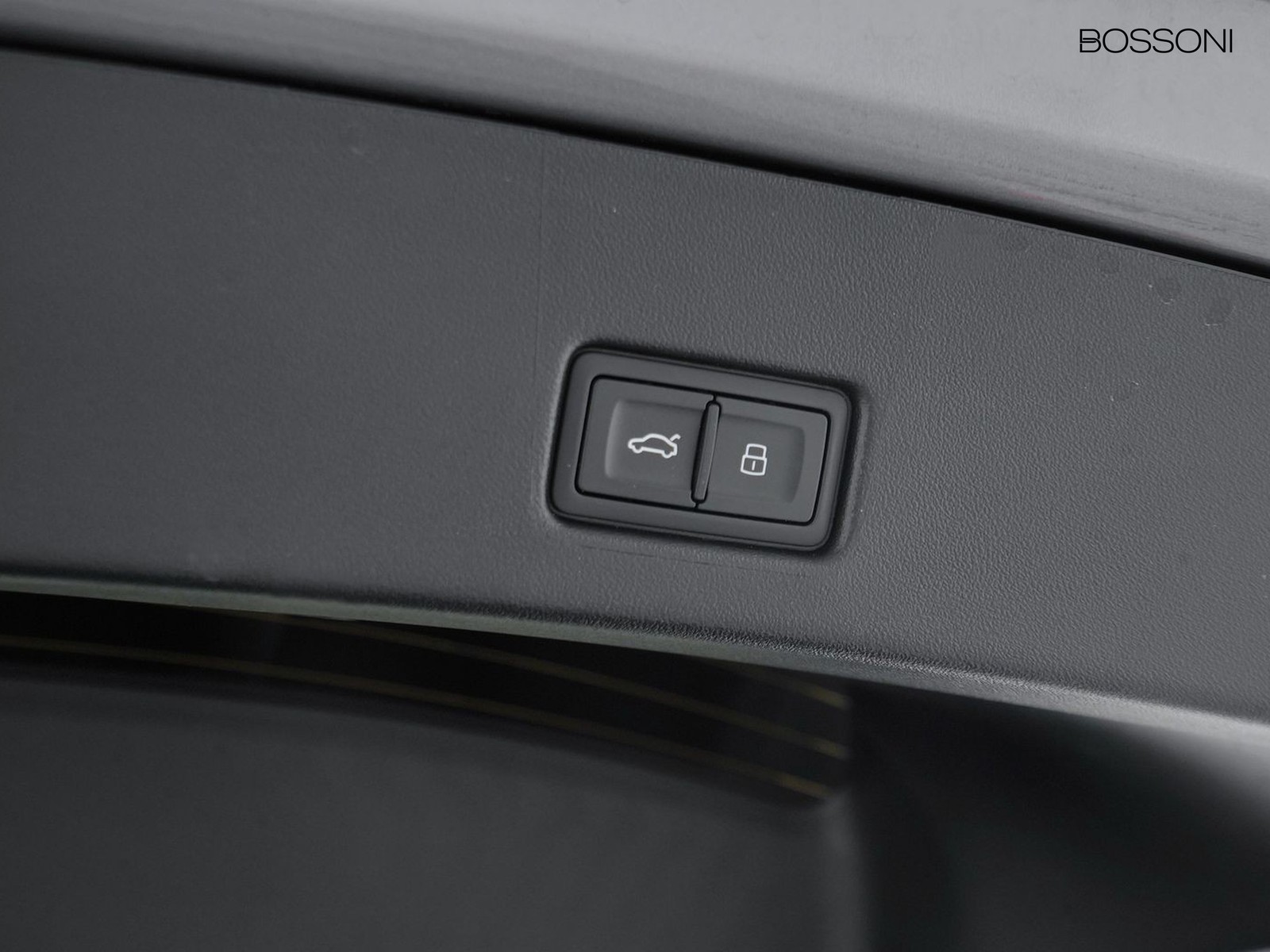 39 - Audi Q4 e-tron sportback e-tron 45 s line edition quattro