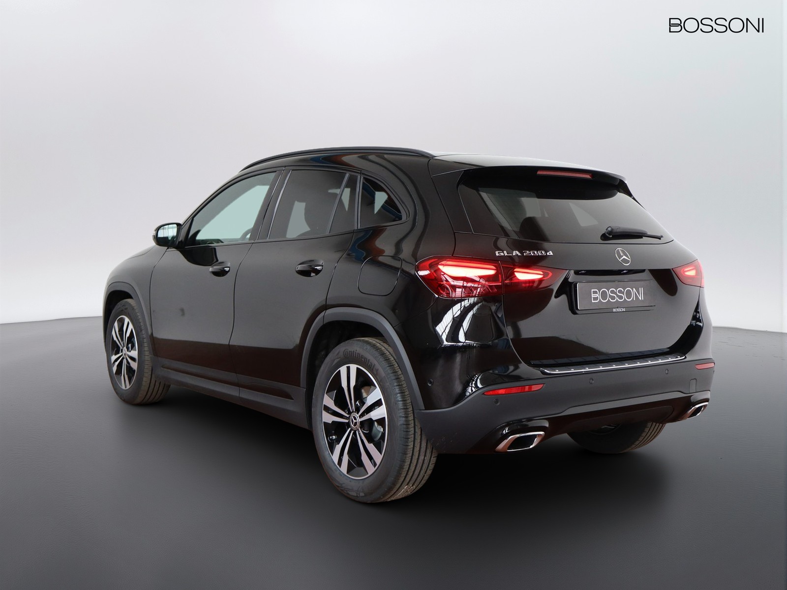 5 - Mercedes GLA 200 d progressive extra 8g-dct