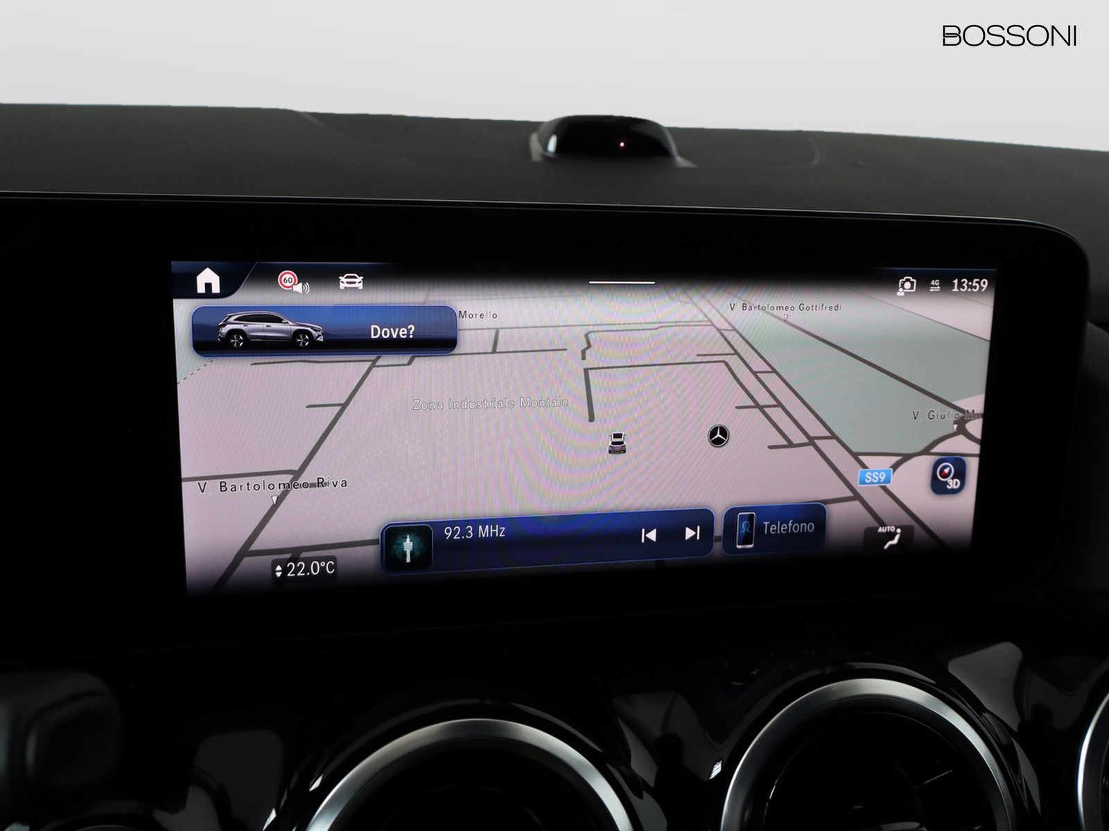 10 - Mercedes GLA 200 d progressive extra 8g-dct