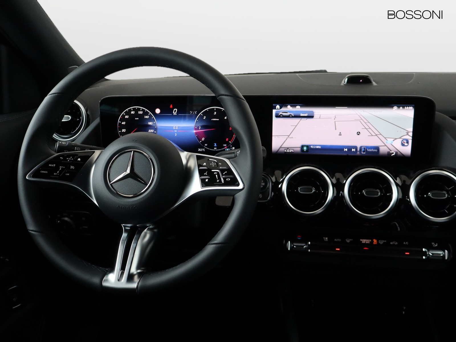 12 - Mercedes GLA 200 d progressive extra 8g-dct