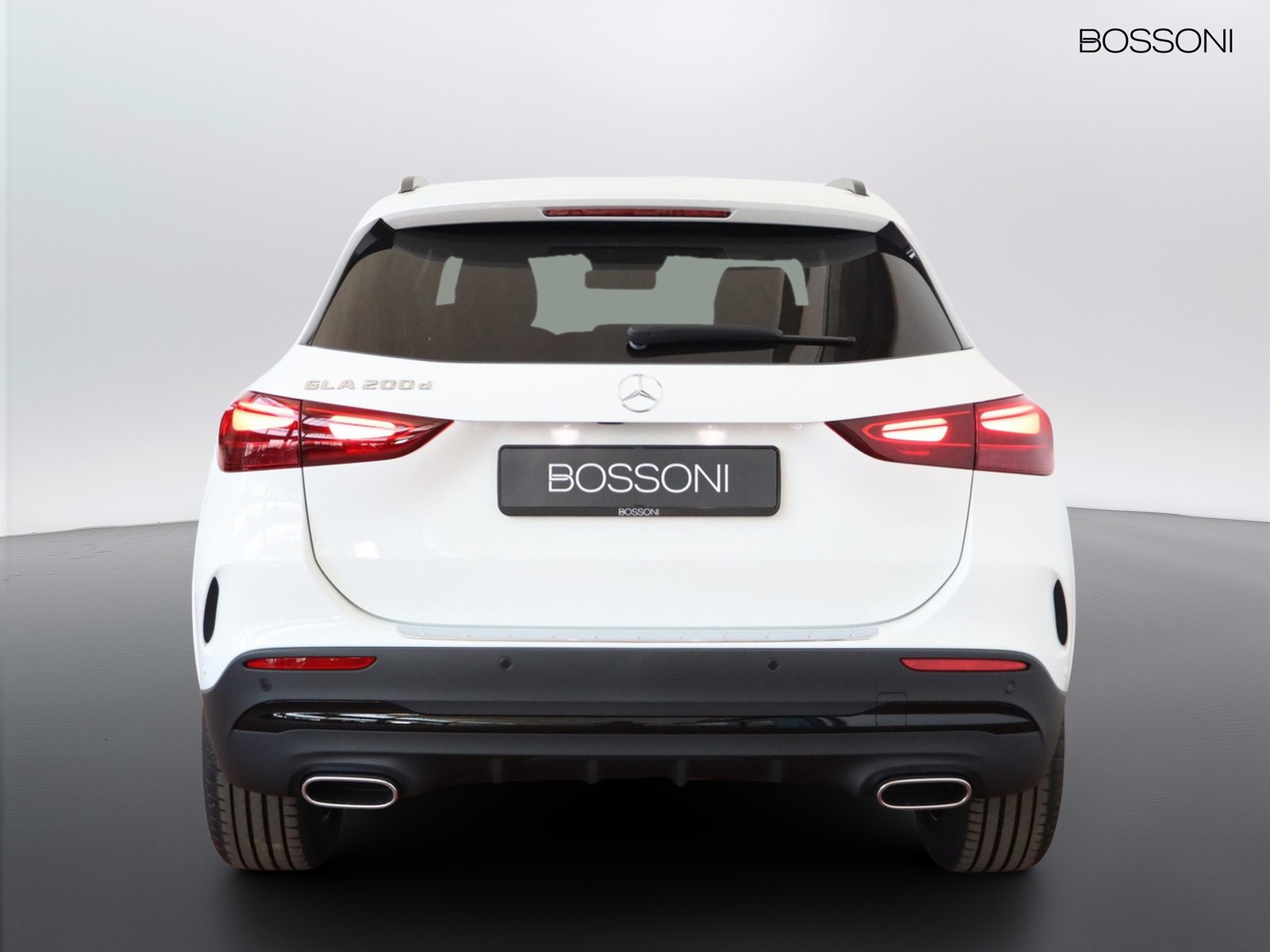 6 - Mercedes GLA 200 d amg line extra 8g-dct
