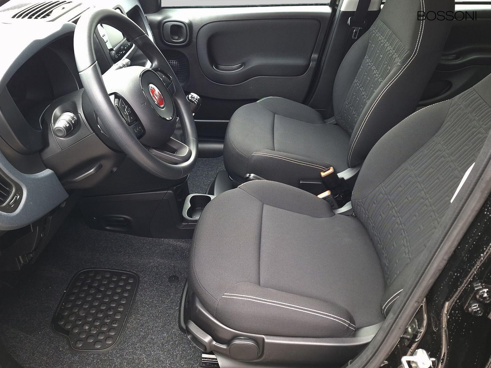 10 - Fiat Pandina 1.0 firefly hybrid 65cv icon s&s 5p.ti