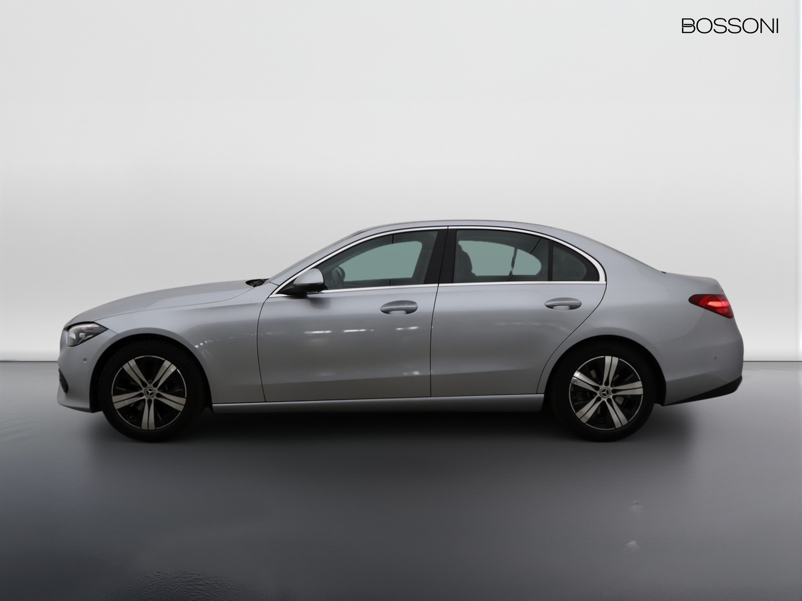 3 - Mercedes Classe C berlina 220 d mild hybrid sport 4matic 9g-tronic