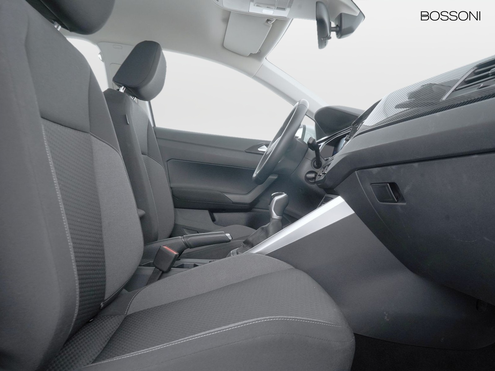 8 - Volkswagen Taigo 1.0 tsi 115cv life
