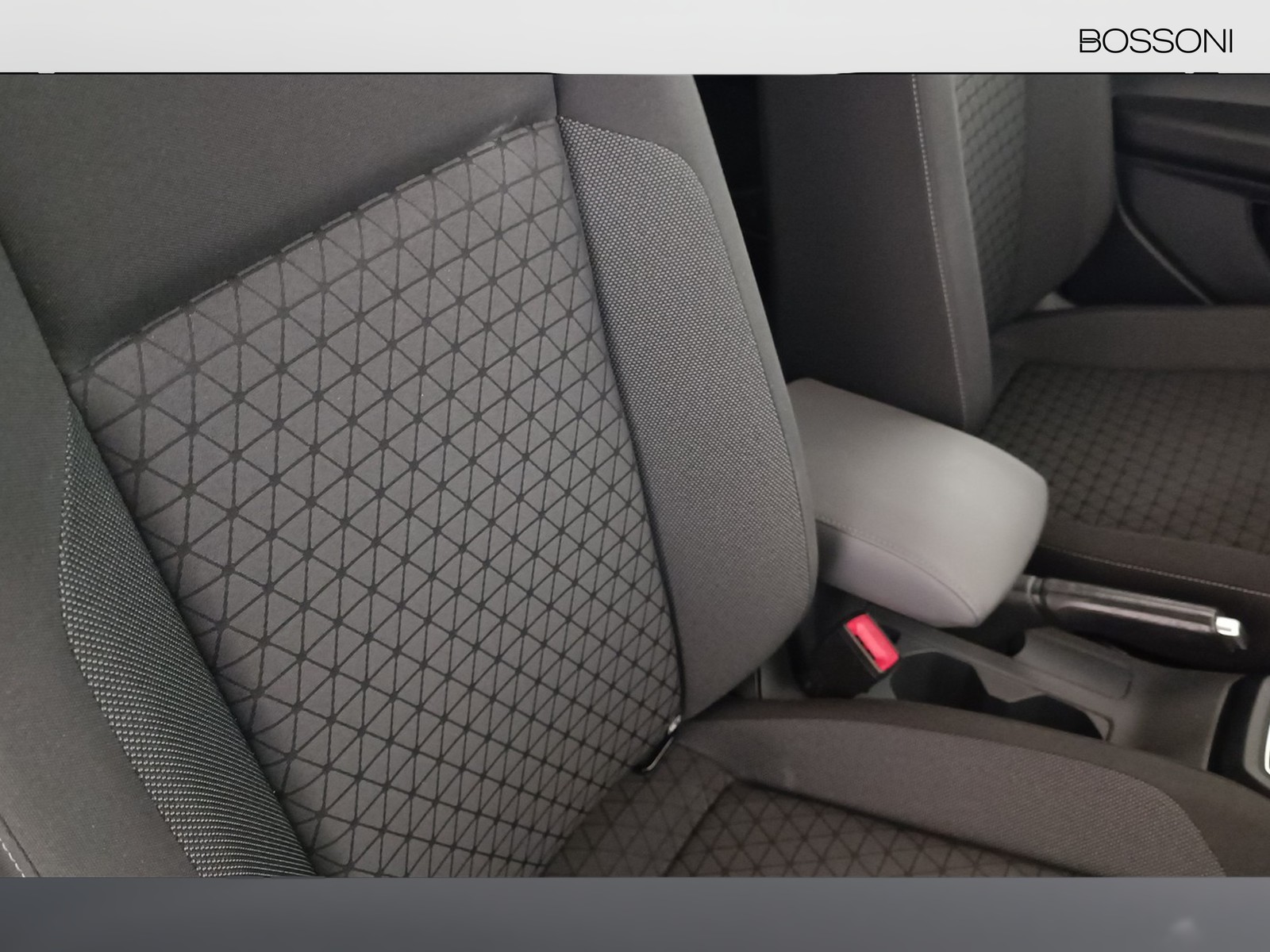23 - Volkswagen T-Cross 1.0 tsi 110cv style