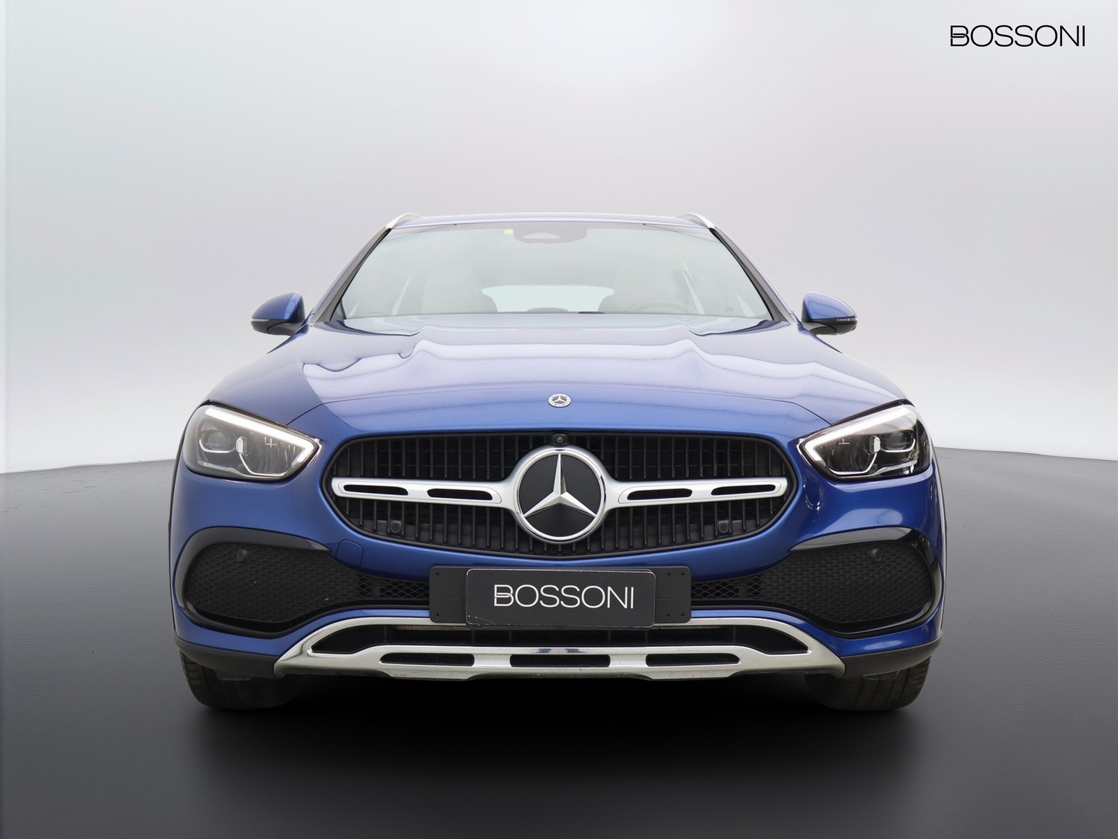 2 - Mercedes Classe C station wagon all-terrain 220 d mild hybrid premium plus 4matic 9g-tronic