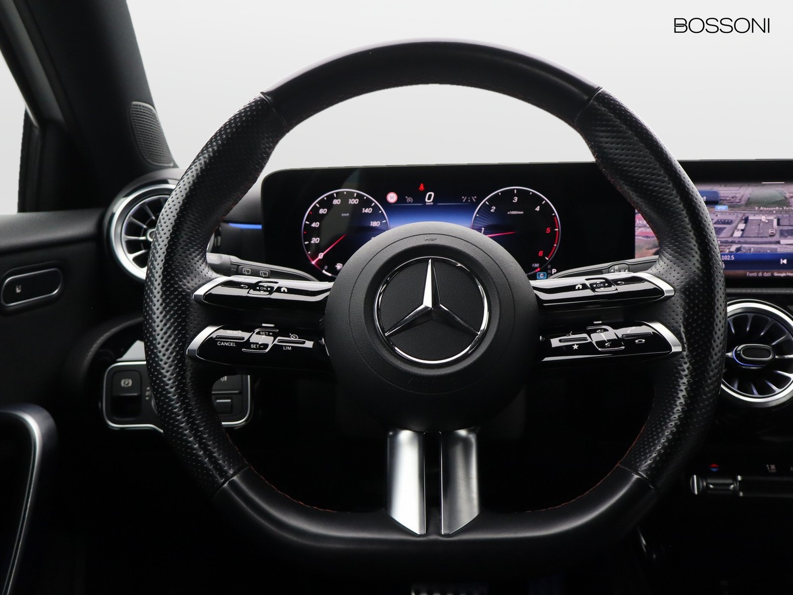 15 - Mercedes Classe A 180 d amg line advanced plus speedshift dct amg 8g