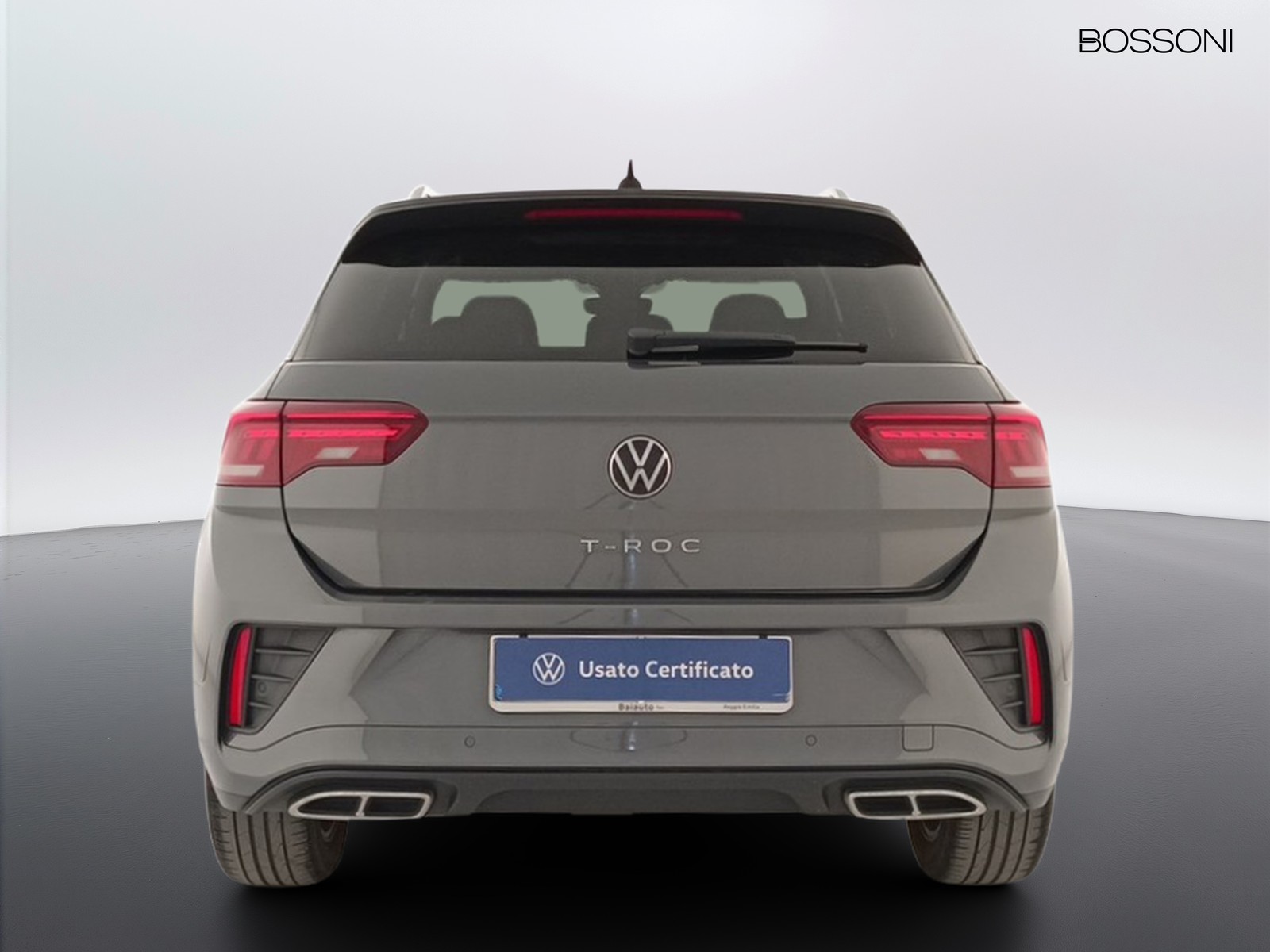5 - Volkswagen T-Roc 1.0 tsi 110cv r line