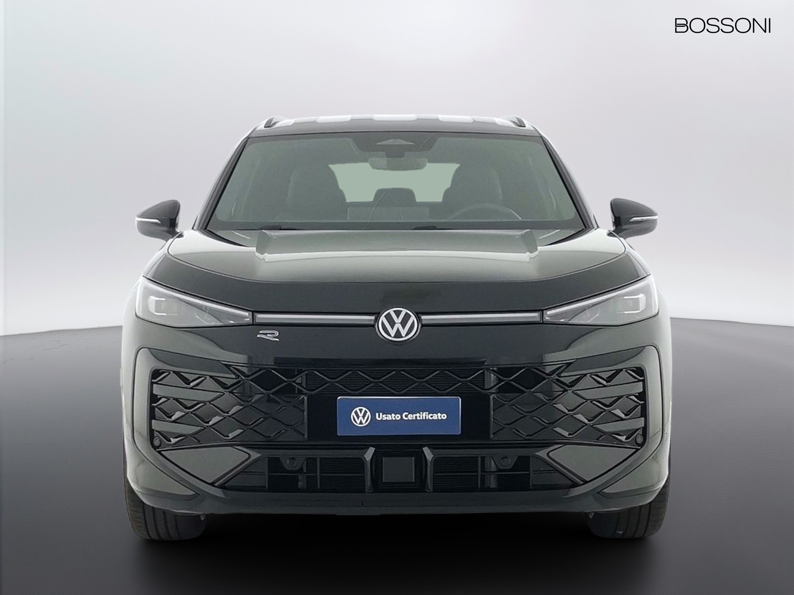 2 - Volkswagen T-Roc 1.5 etsi act 150cv r-line dsg