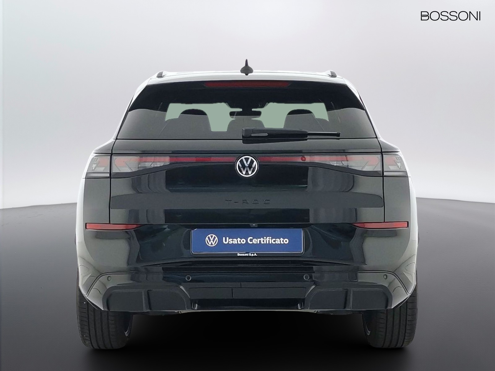 5 - Volkswagen T-Roc 1.5 etsi act 150cv r-line dsg