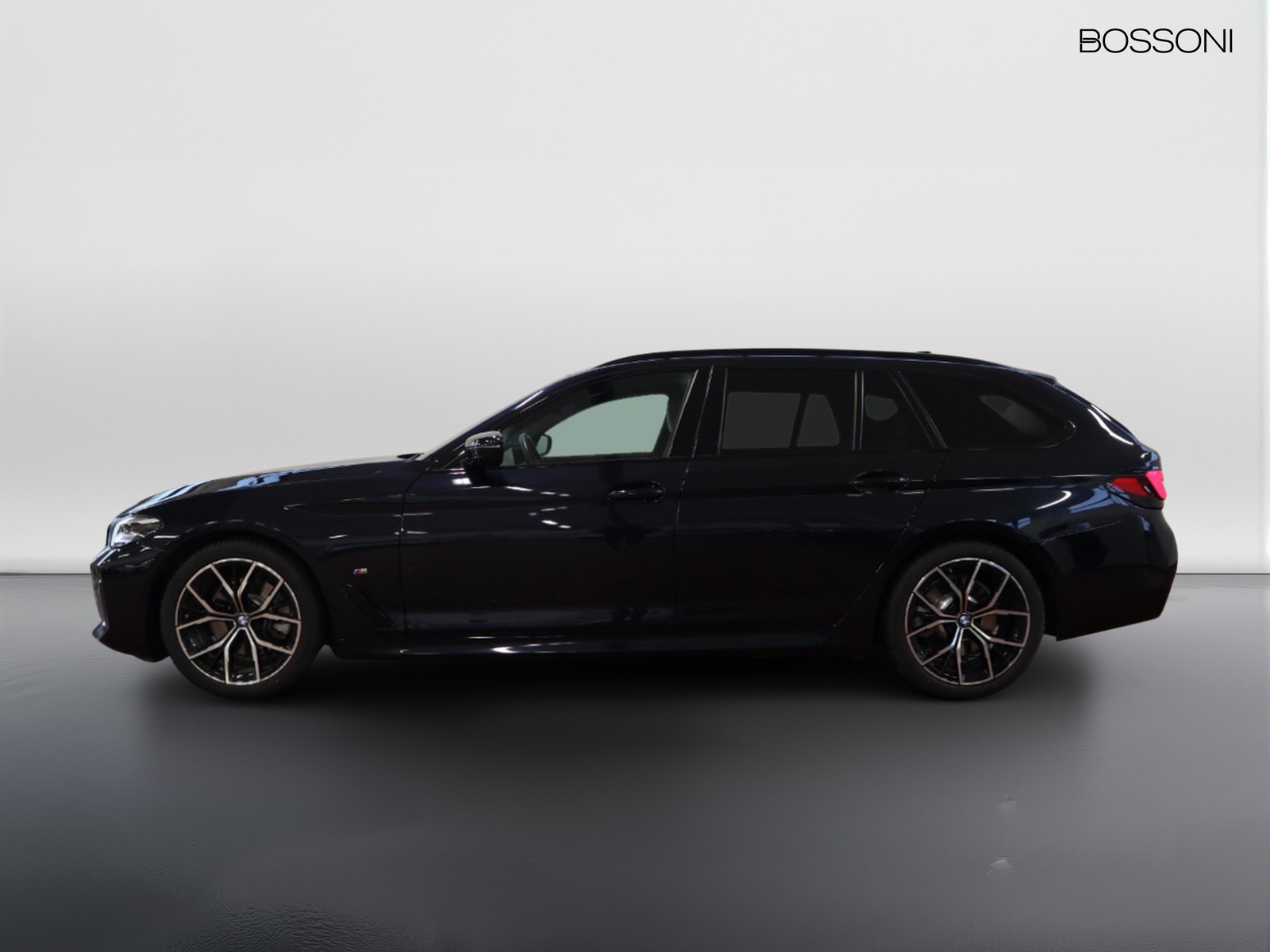 3 - BMW Serie 5 touring 520d mild hybrid 48v xdrive msport steptronic