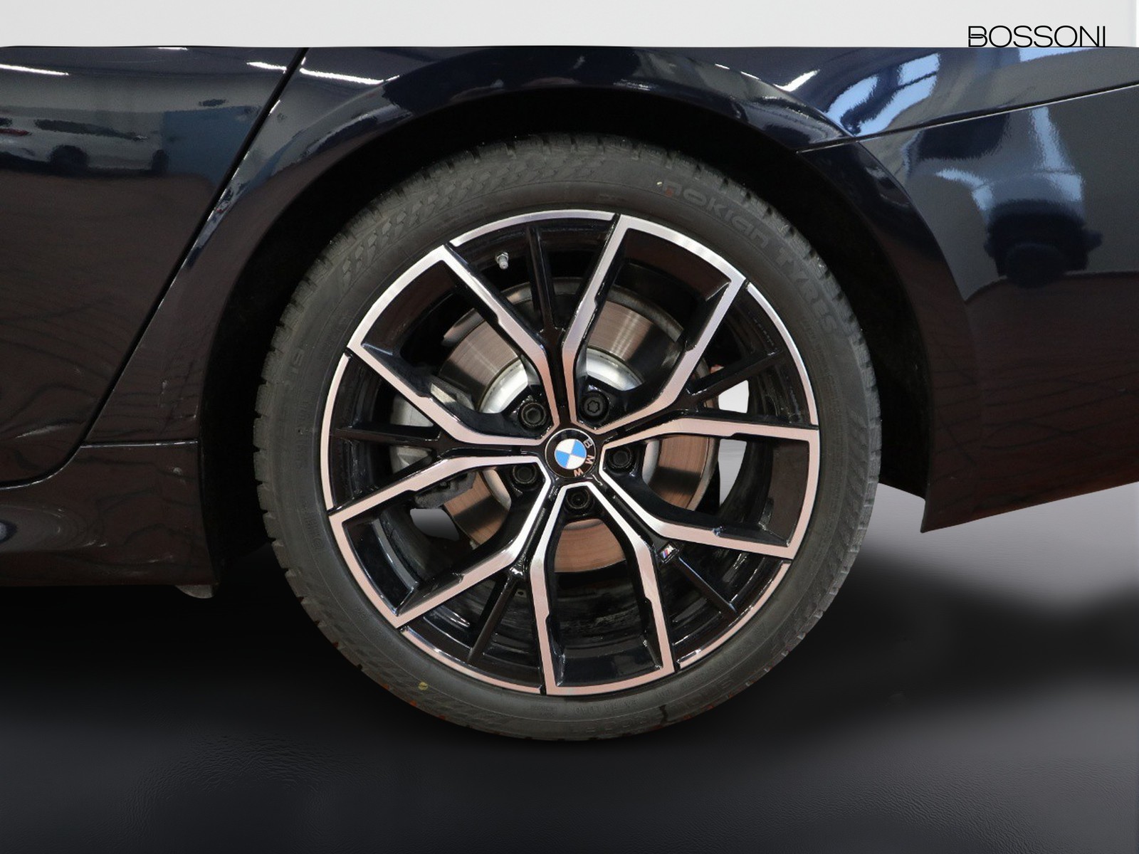 4 - BMW Serie 5 touring 520d mild hybrid 48v xdrive msport steptronic