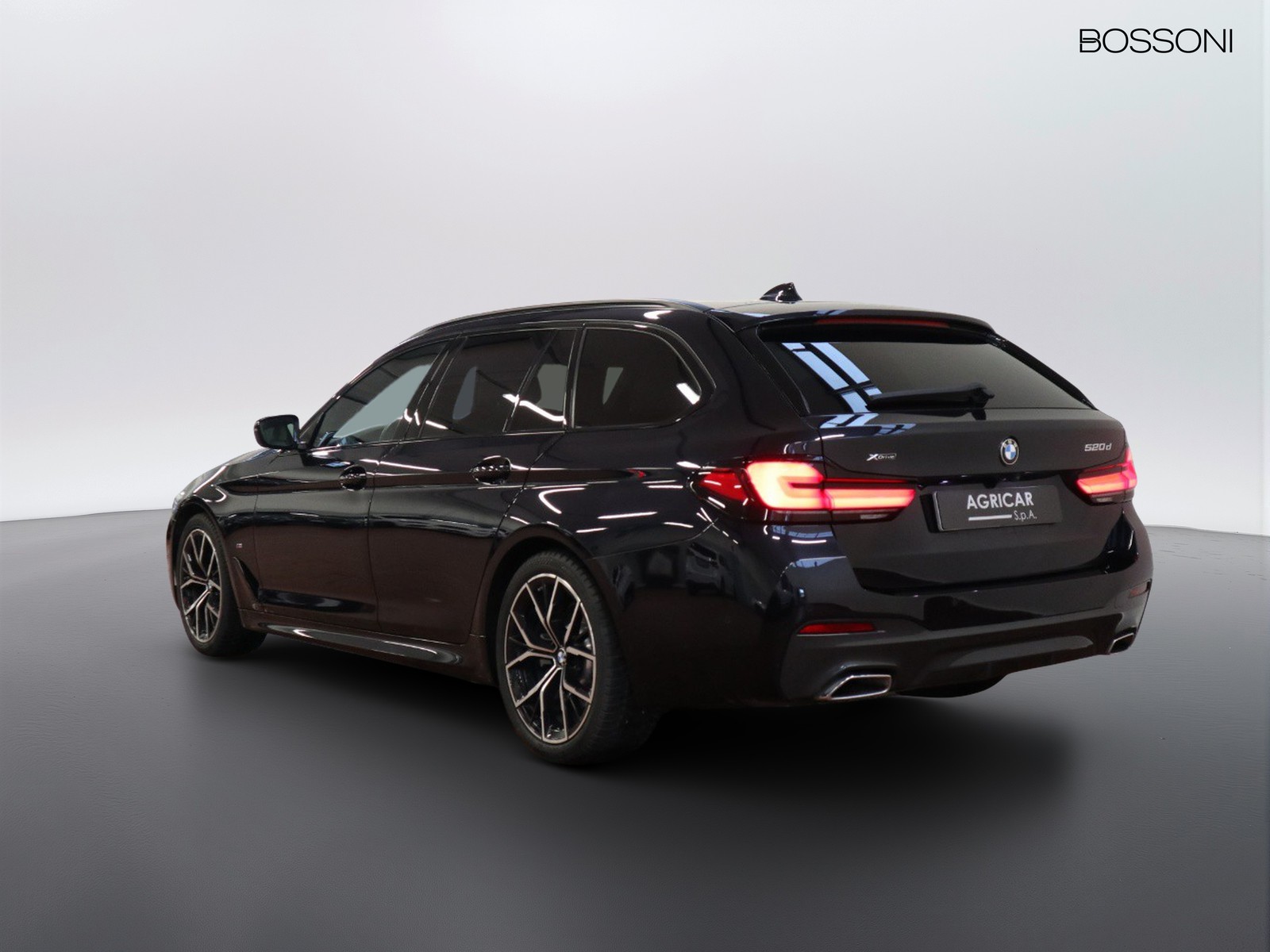 5 - BMW Serie 5 touring 520d mild hybrid 48v xdrive msport steptronic