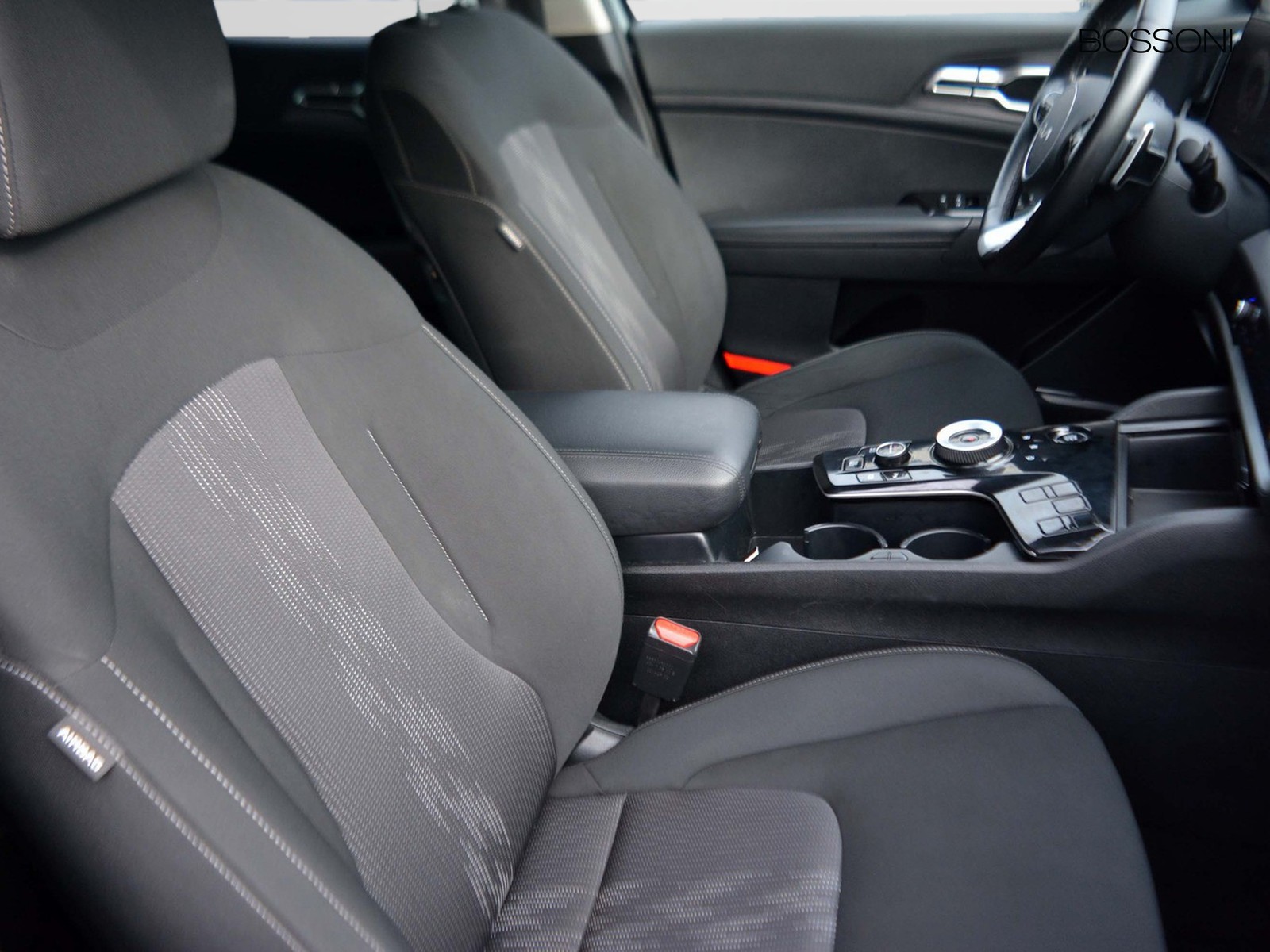 5 - Kia Sportage 1.6 t-gdi phev style awd at6