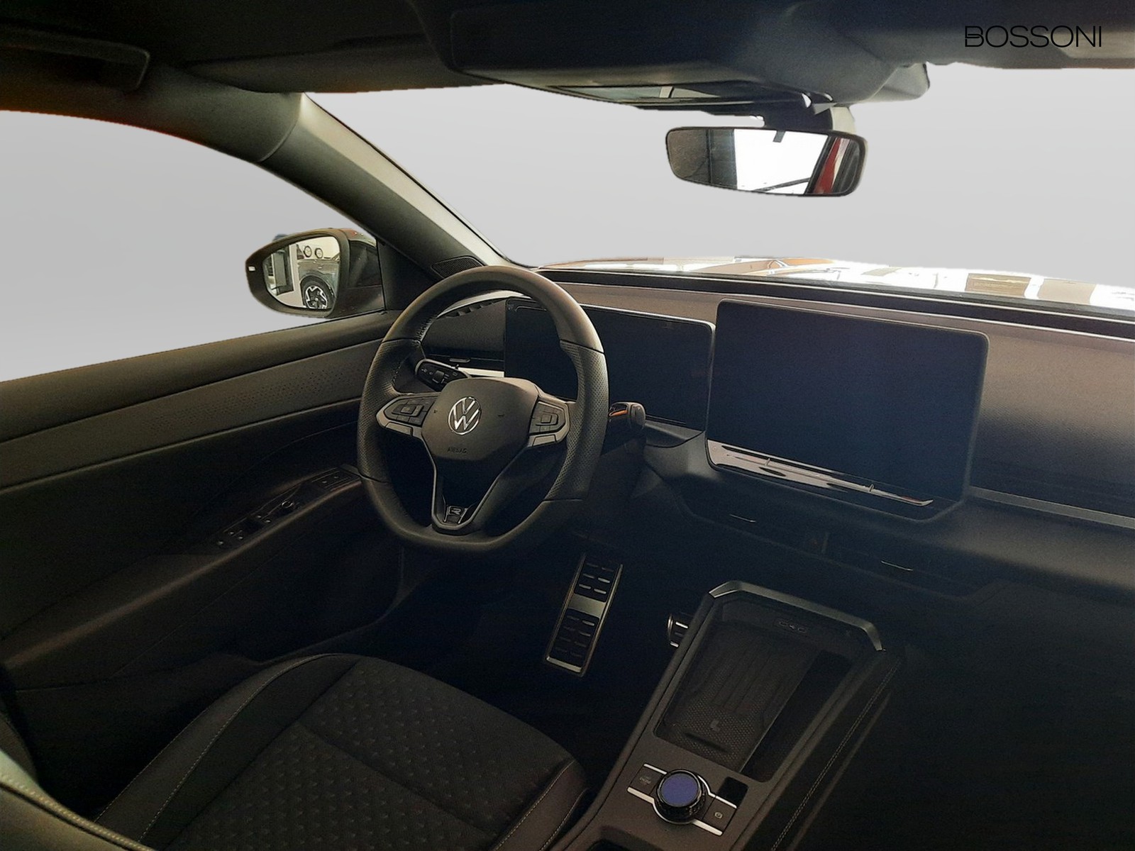 5 - Volkswagen T-Roc 1.5 etsi act 150cv r-line dsg