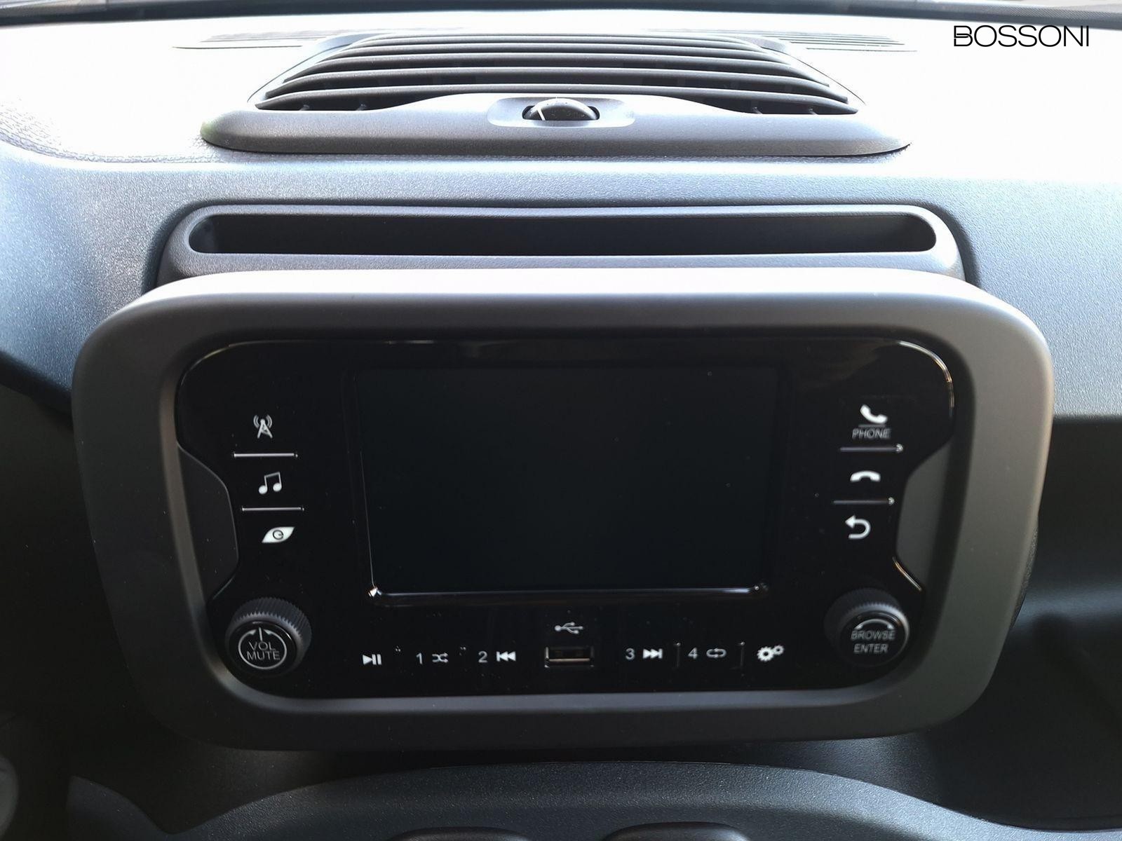 16 - Fiat Pandina 1.0 firefly hybrid 65cv icon s&s 5p.ti