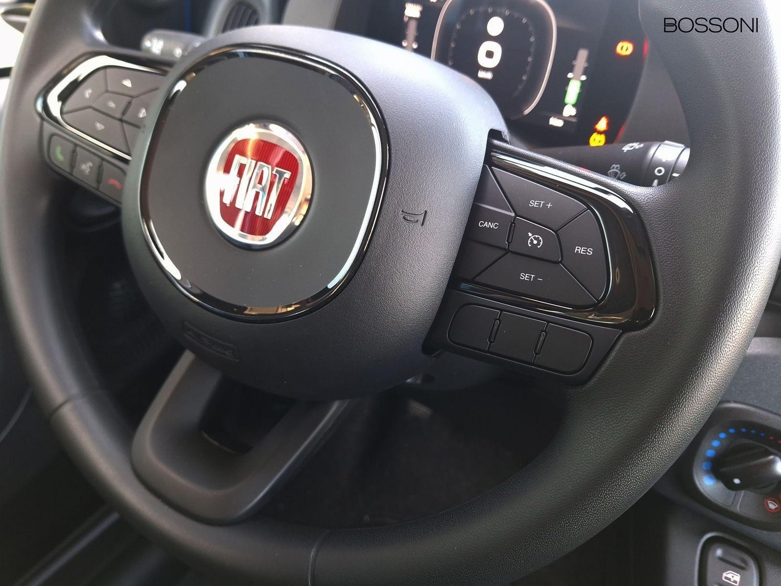 20 - Fiat Pandina 1.0 firefly hybrid 65cv icon s&s 5p.ti